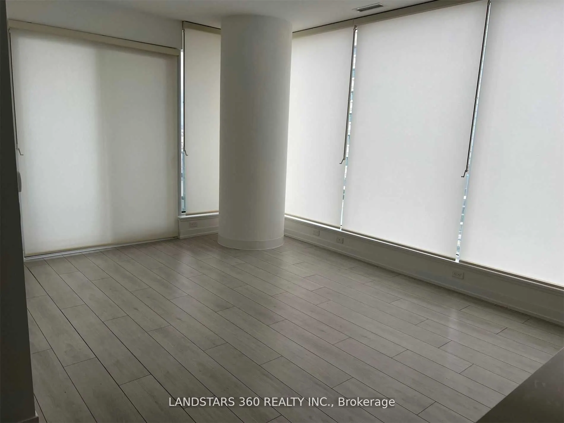 5 Buttermill Avenue, #1602