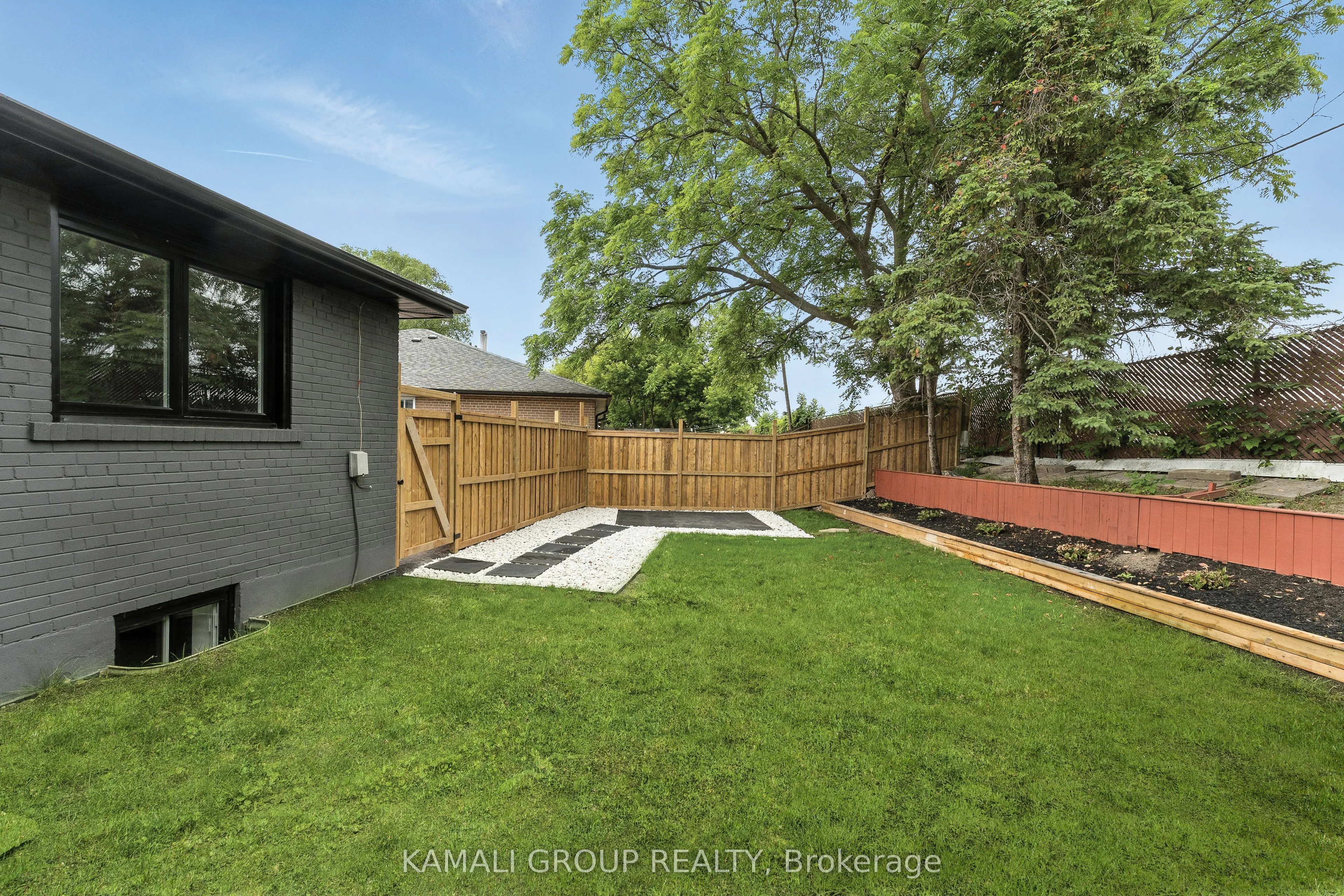 83 Walter Avenue