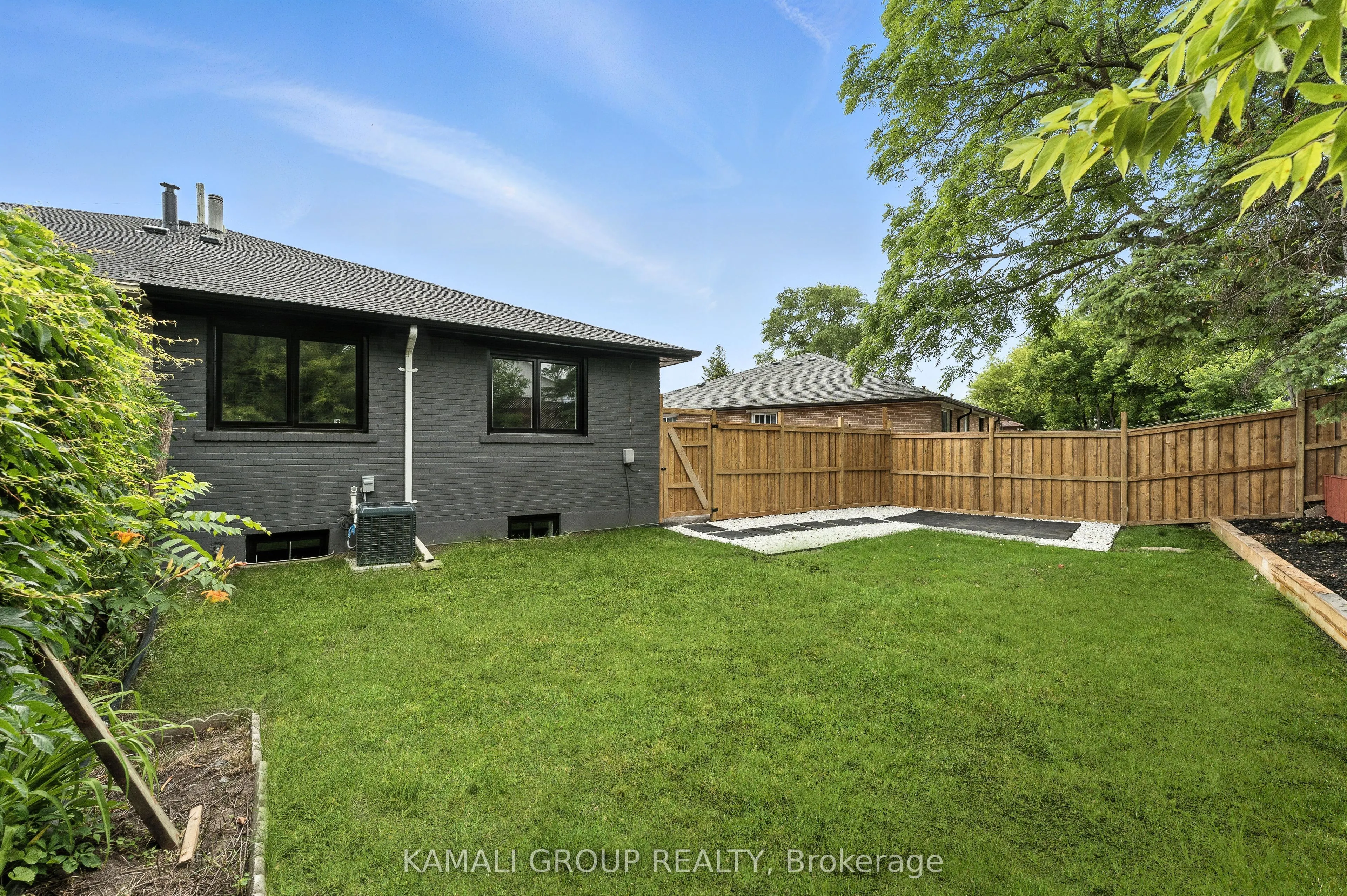 83 Walter Avenue