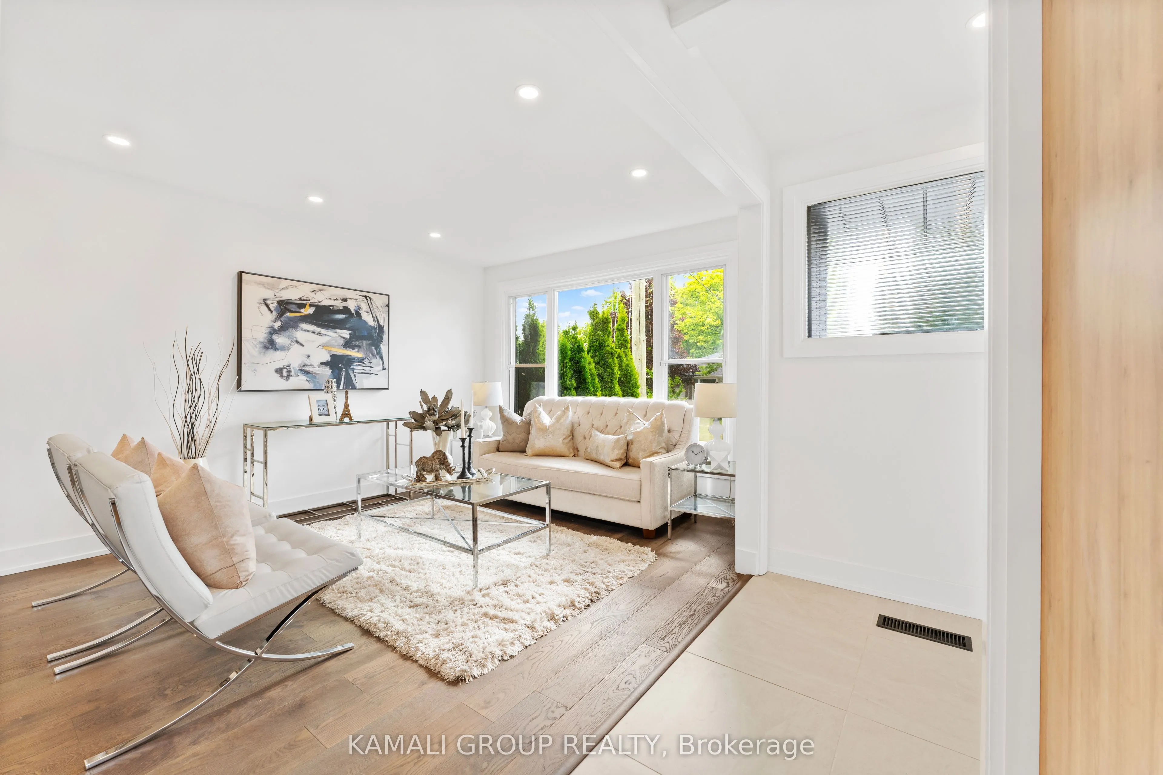 83 Walter Avenue