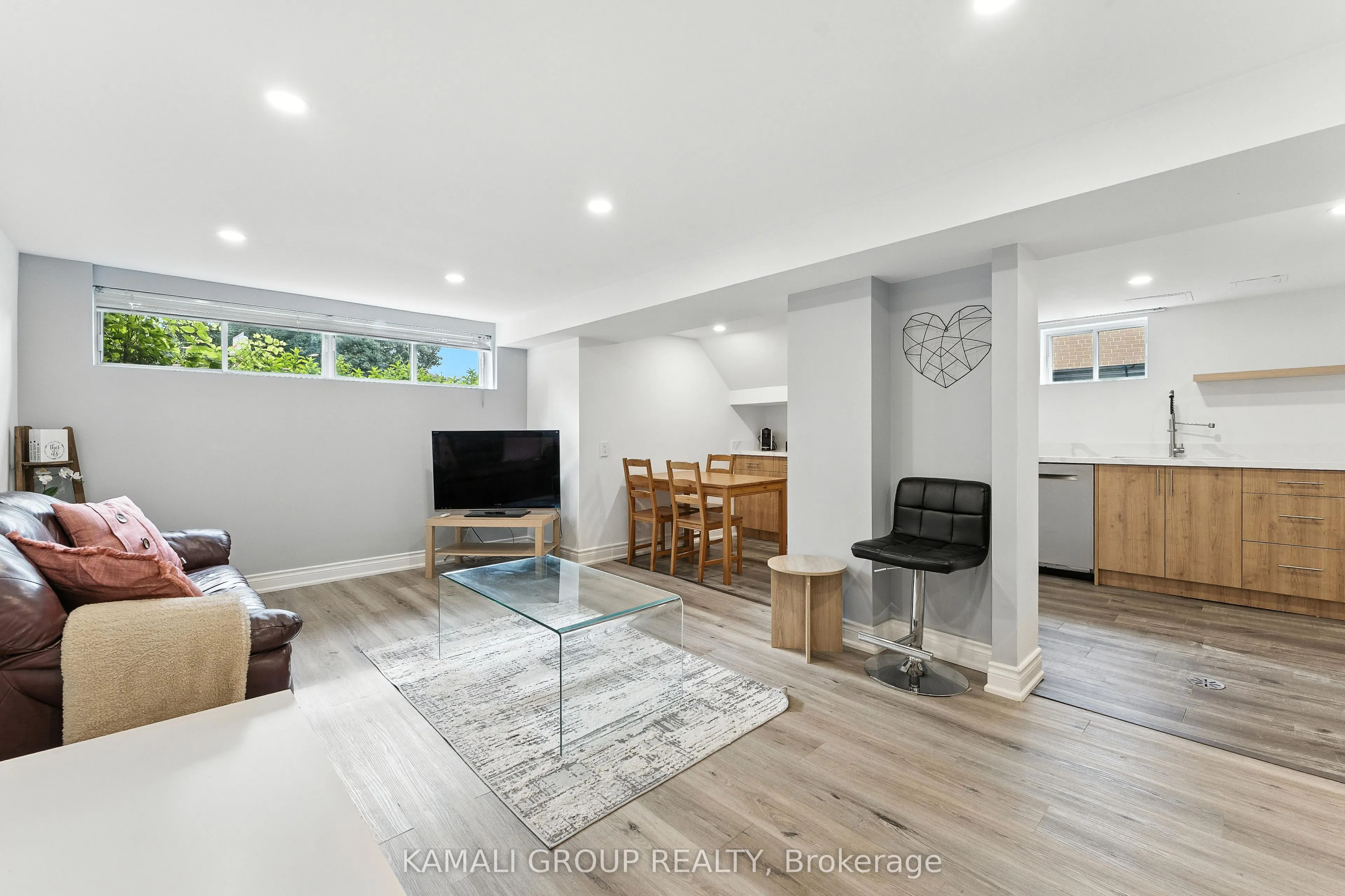 83 Walter Avenue
