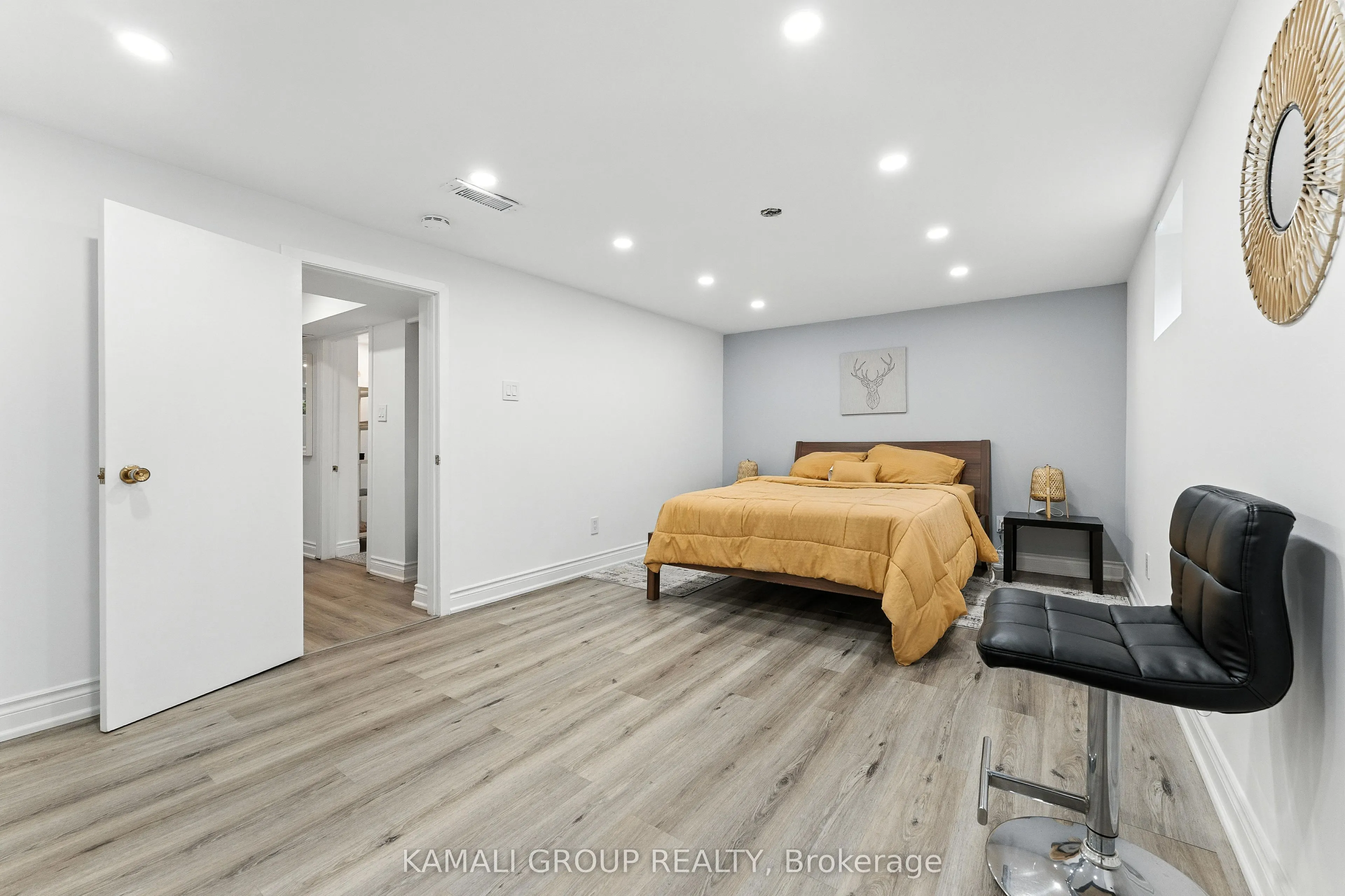 83 Walter Avenue
