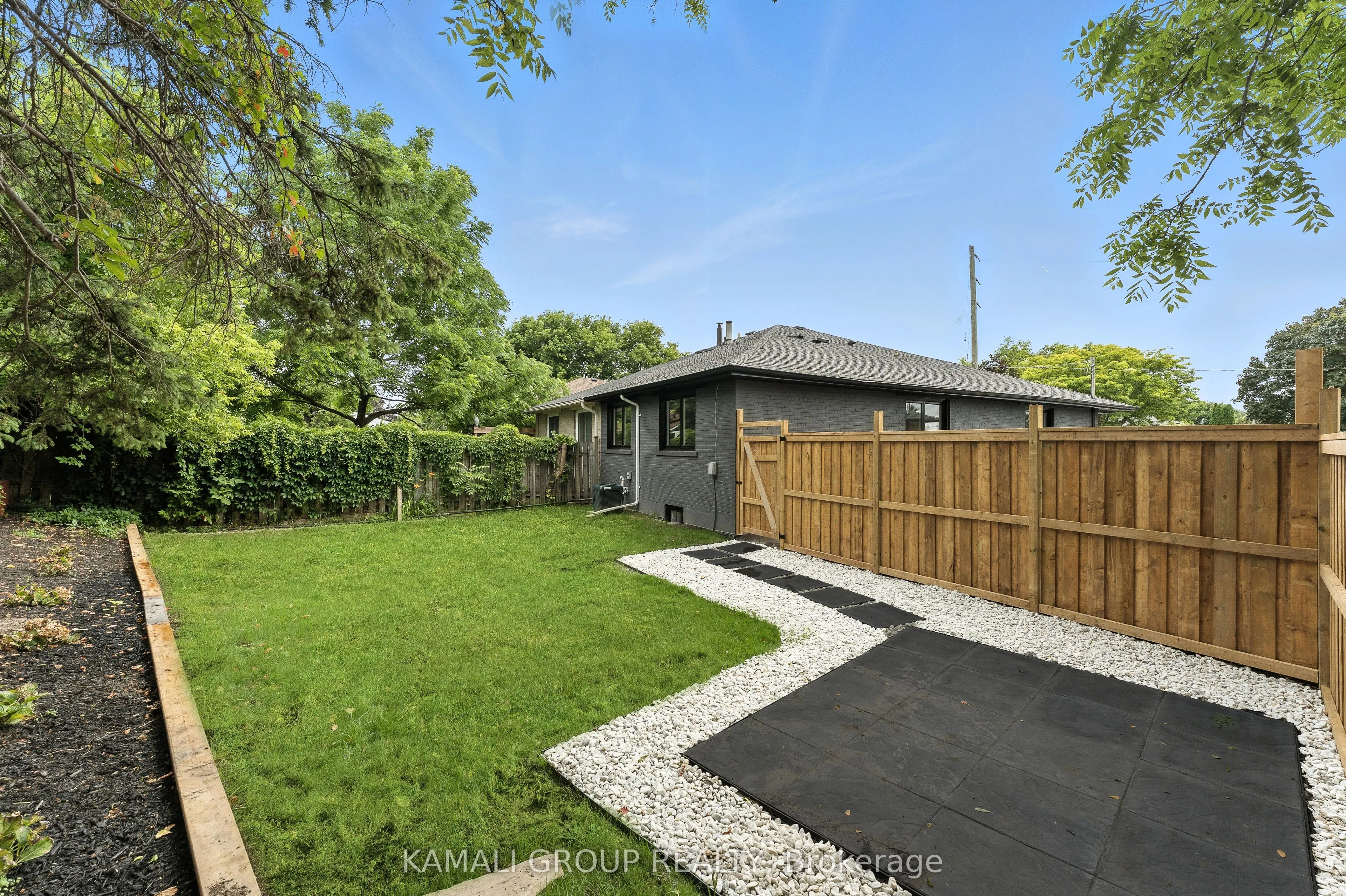 83 Walter Avenue