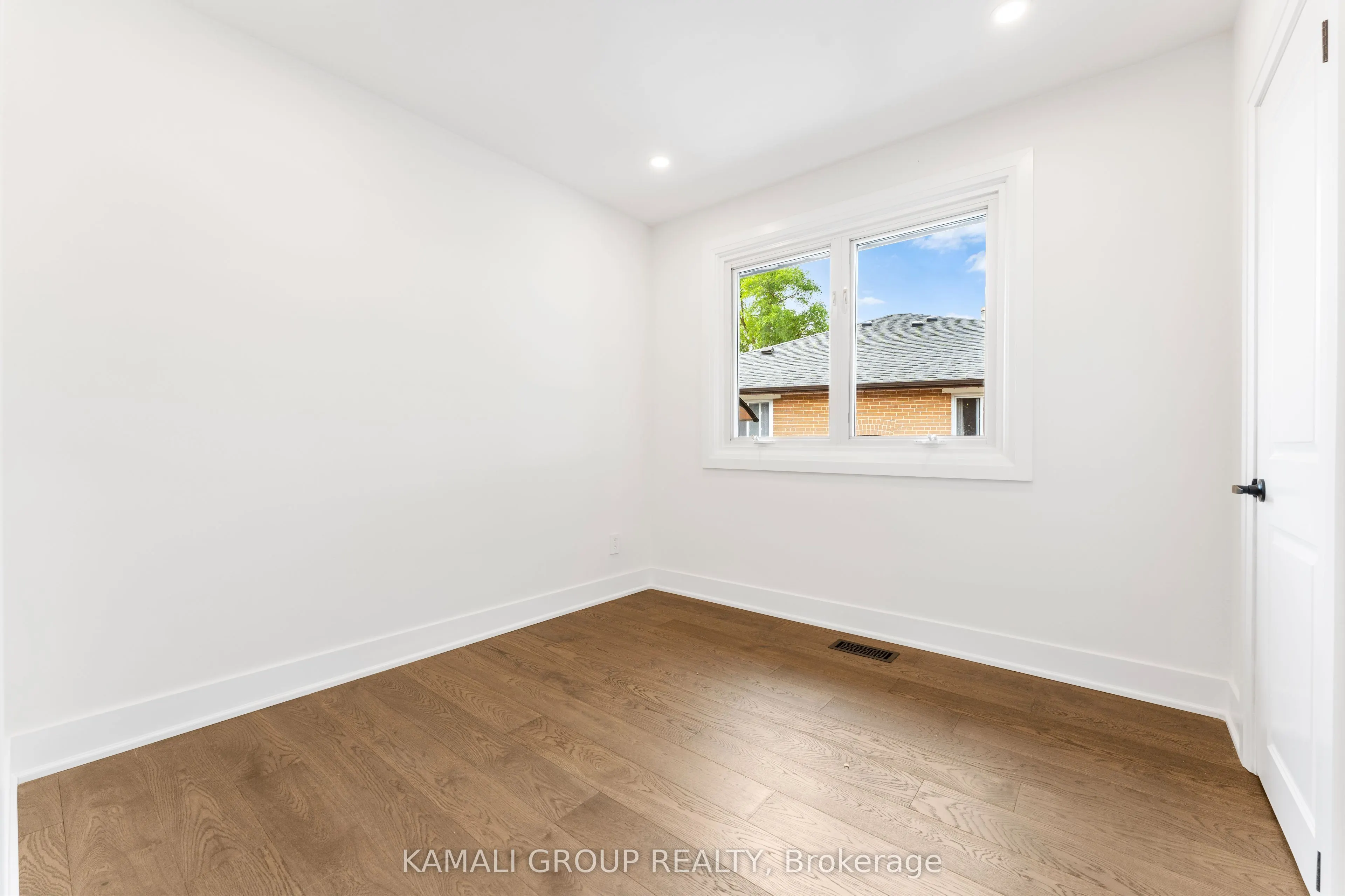 83 Walter Avenue