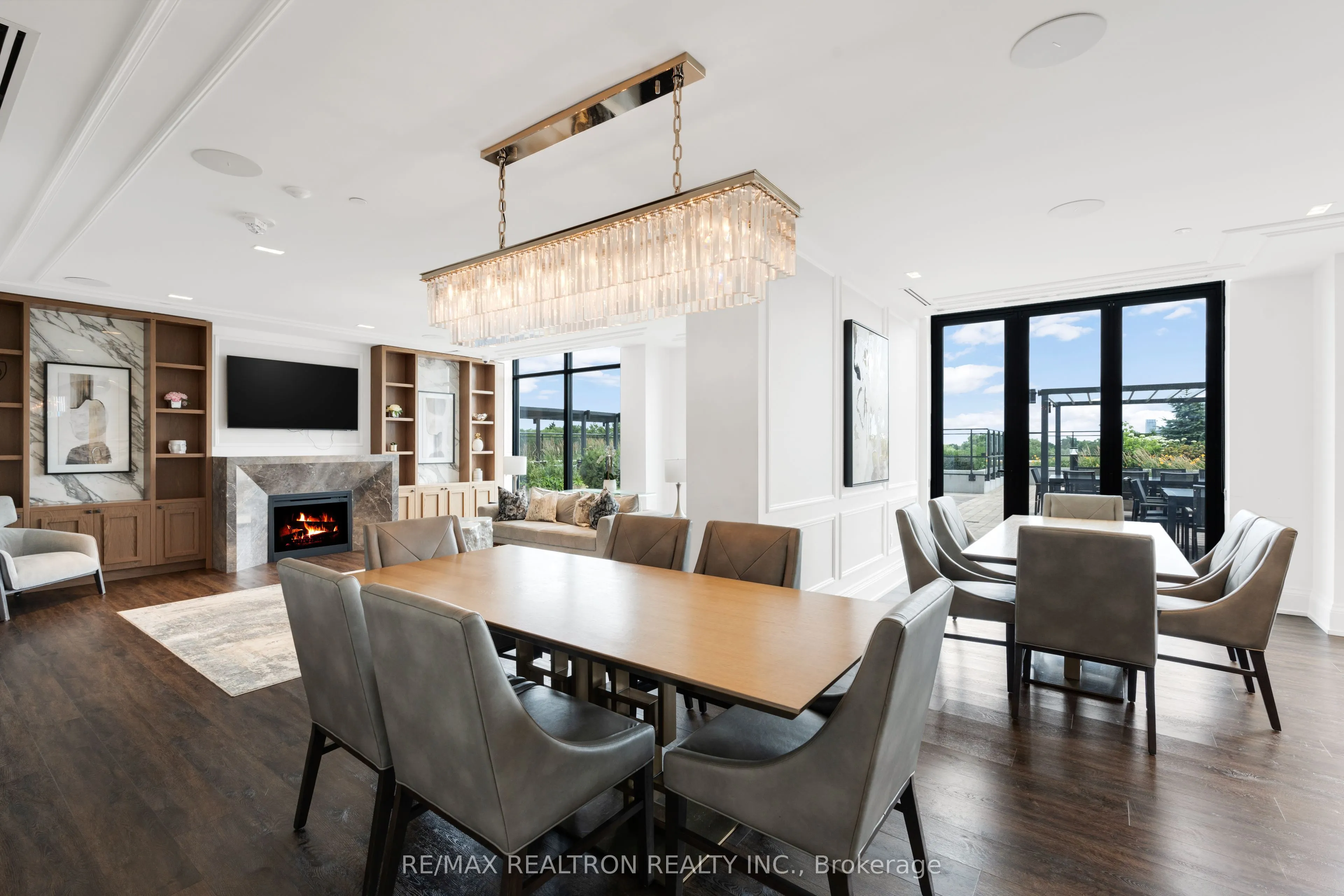 1 Grandview Avenue, #PH1