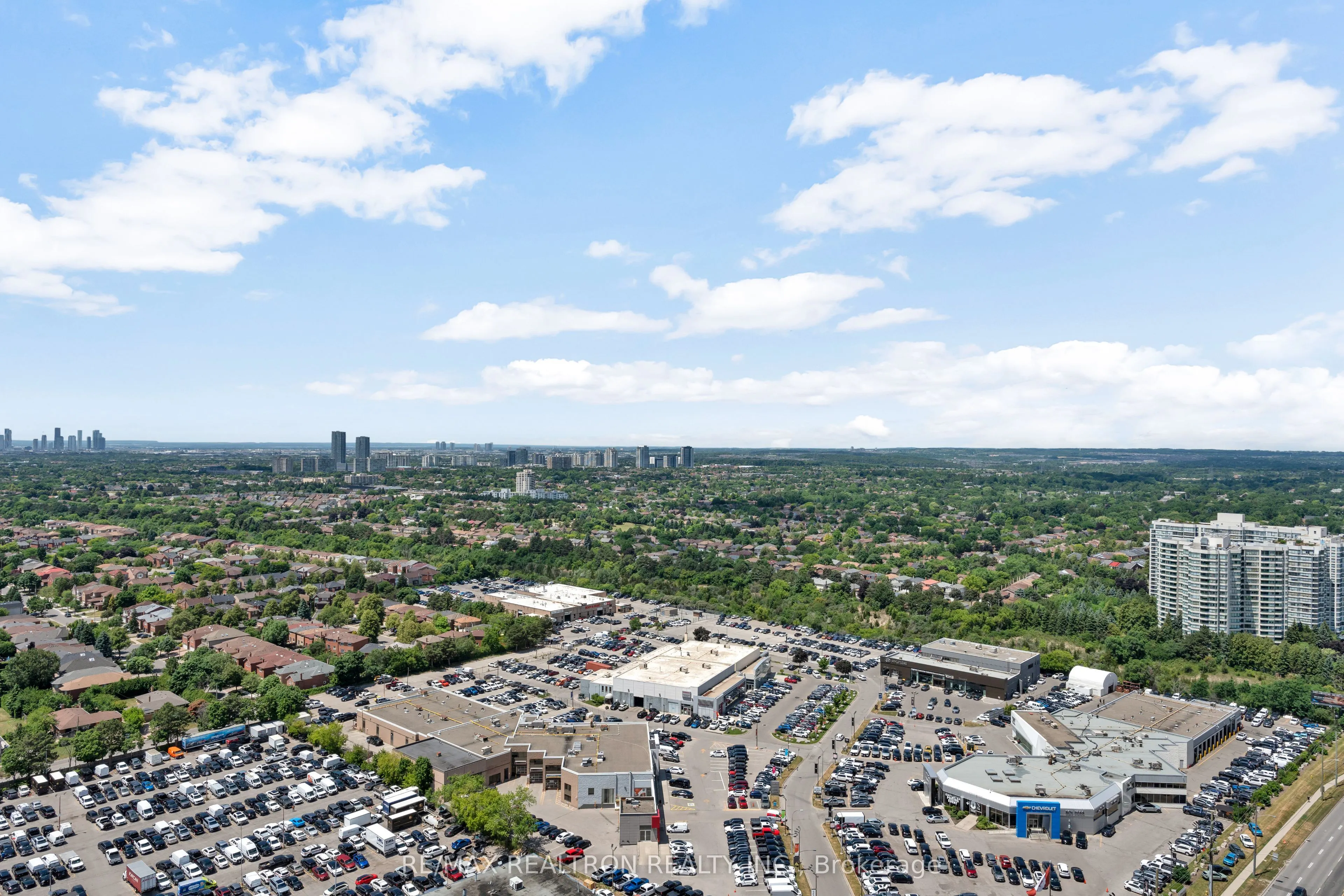 1 Grandview Avenue, #PH1