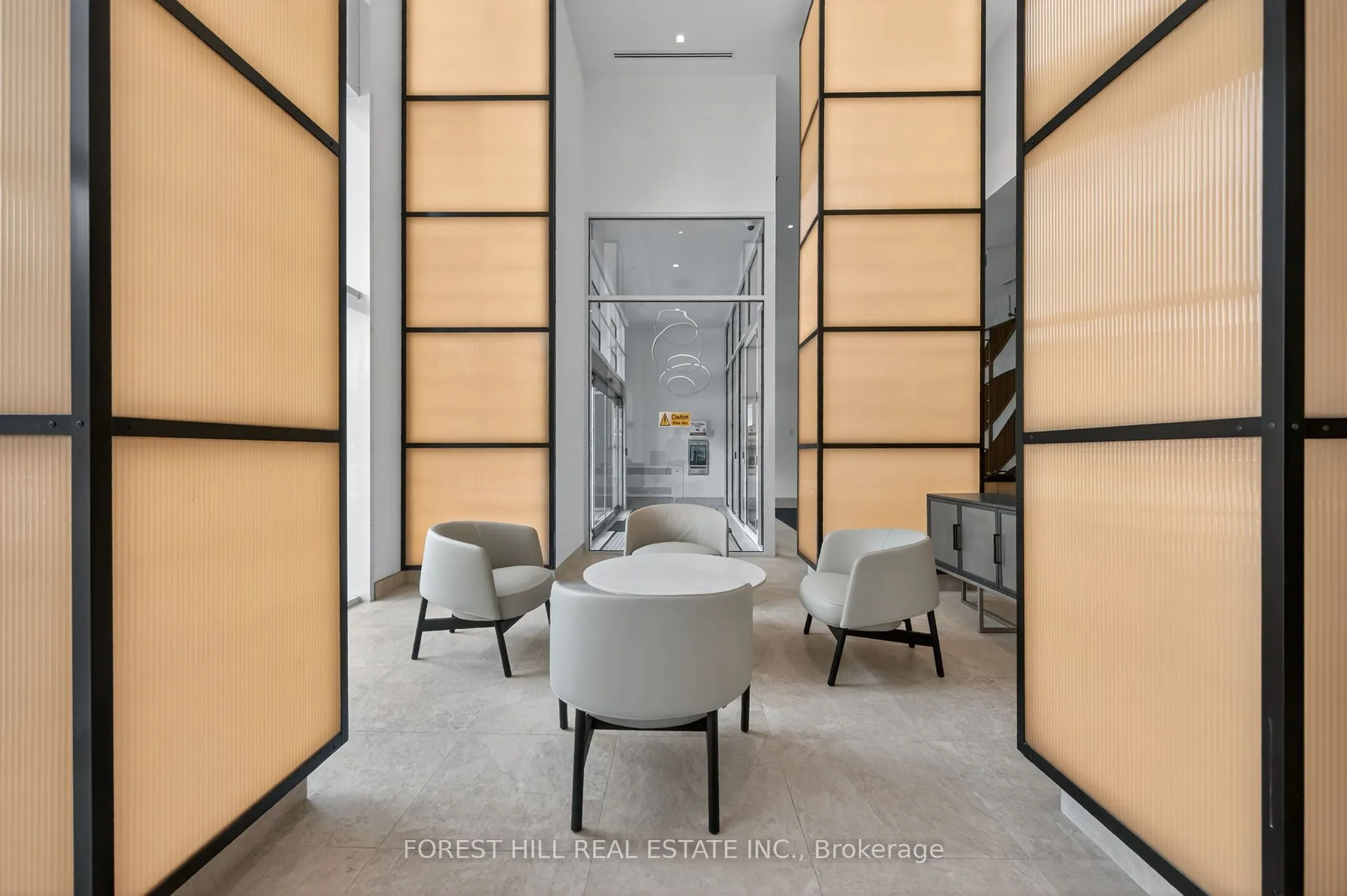 8888 Yonge Street, #802