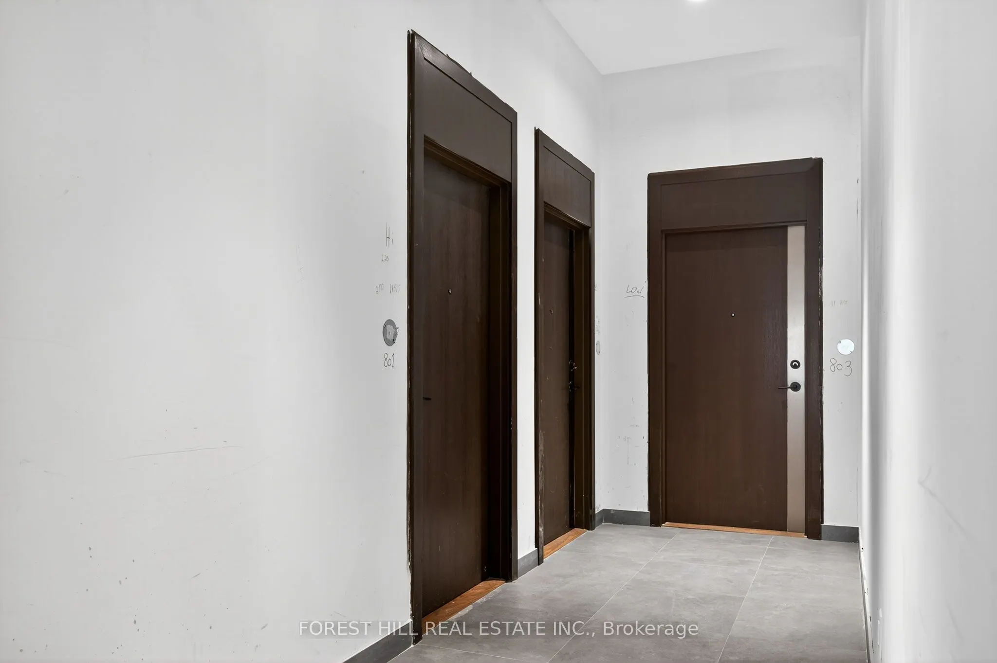 8888 Yonge Street, #802