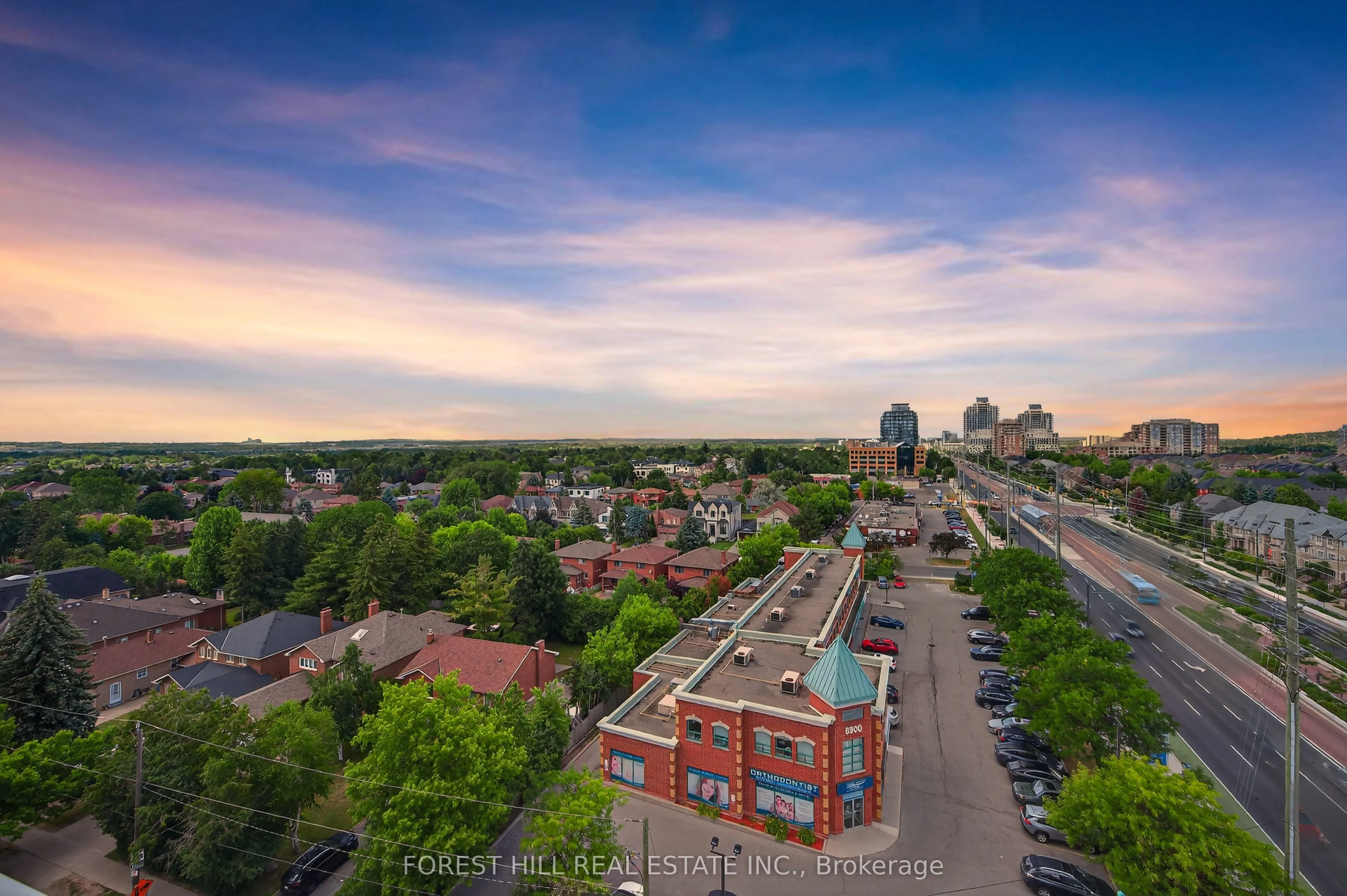 8888 Yonge Street, #802