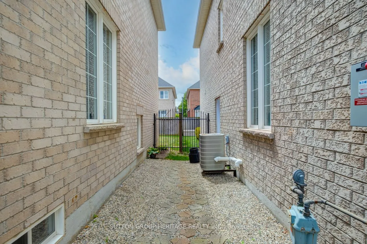 123 Oakborough Drive
