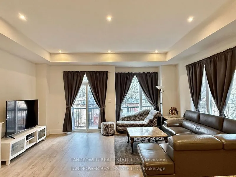 49 Ambler Lane, #27
