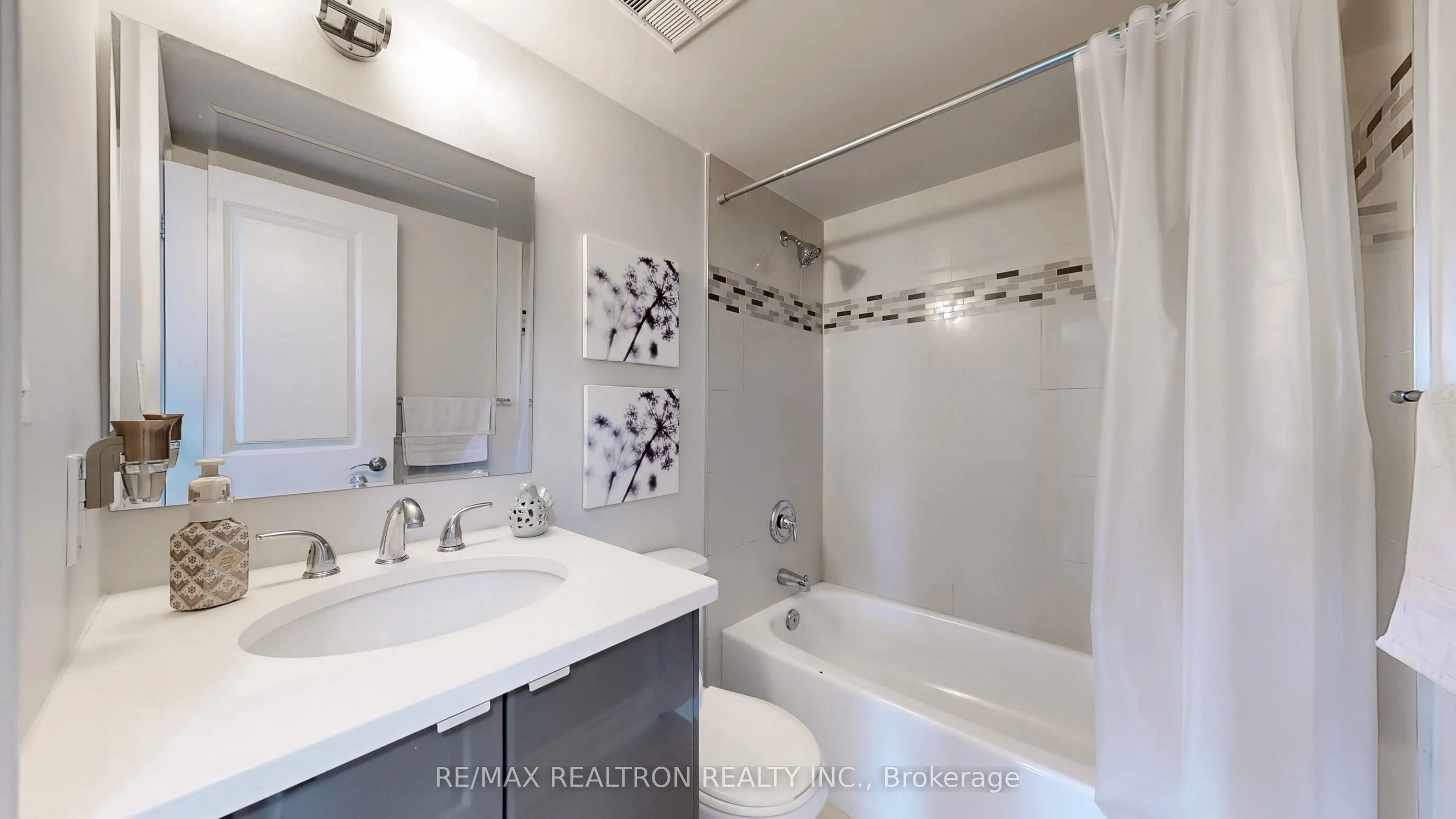 75 Weldrick Road E, #605