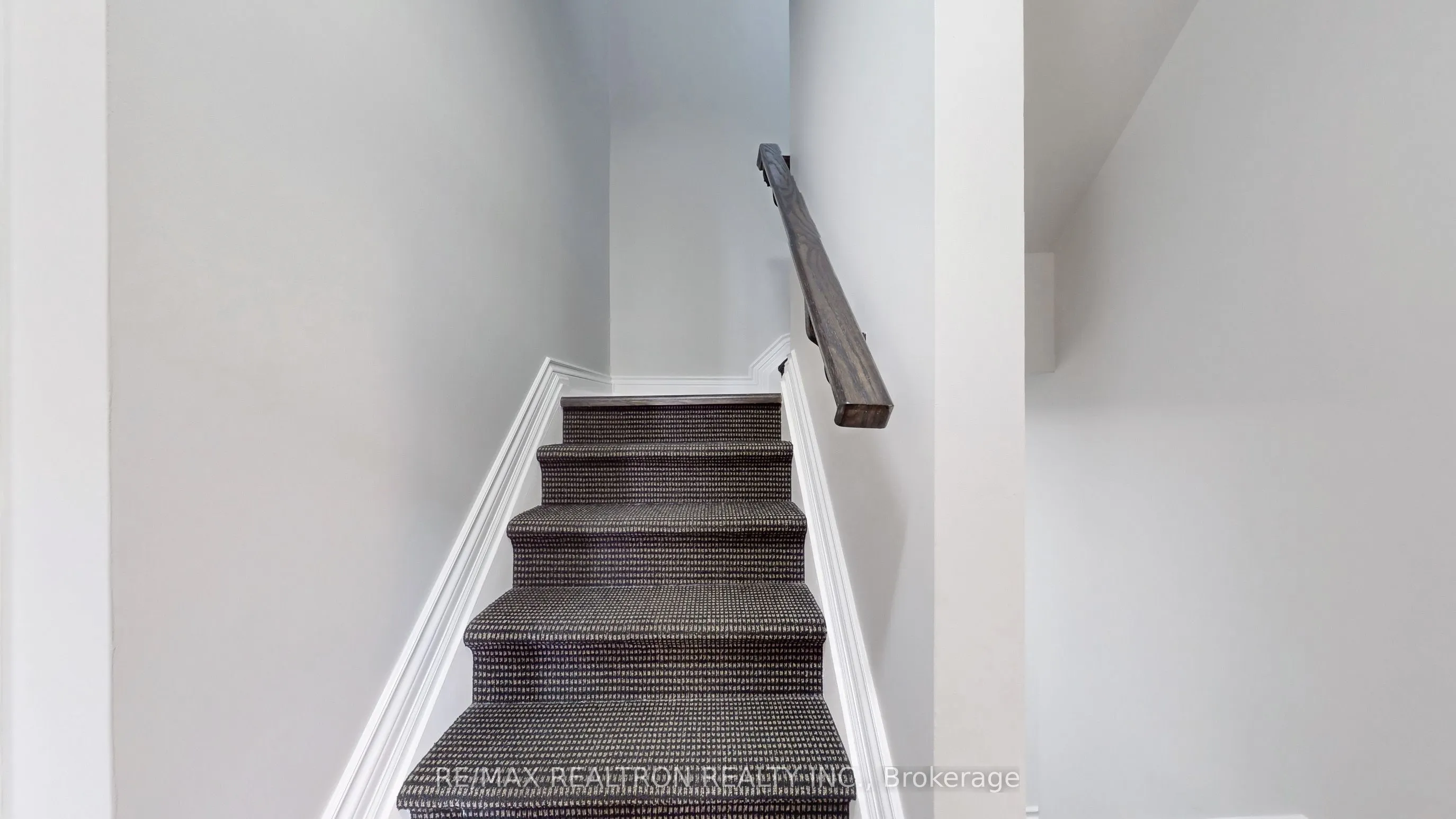 75 Weldrick Road E, #605