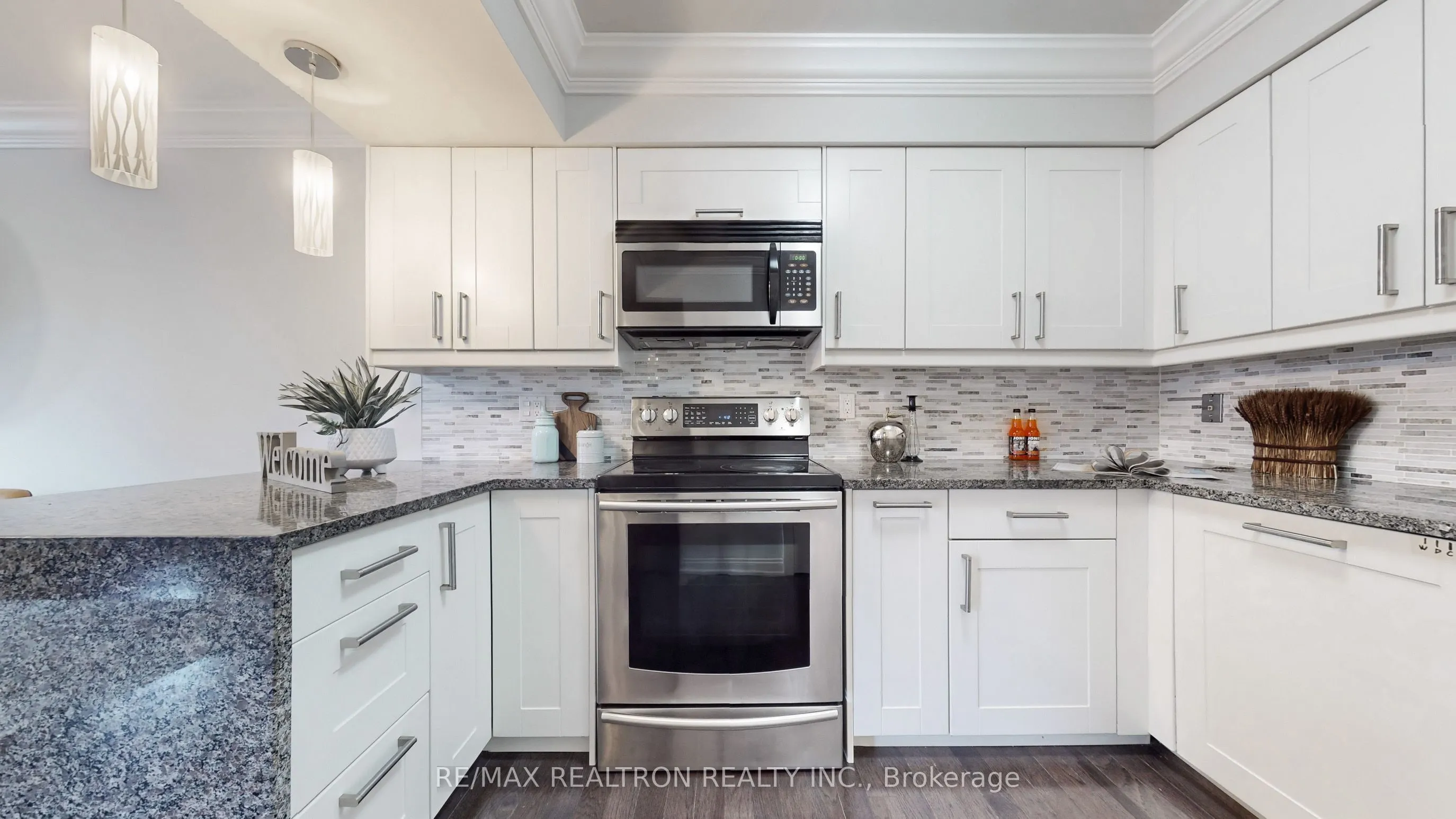 75 Weldrick Road E, #605
