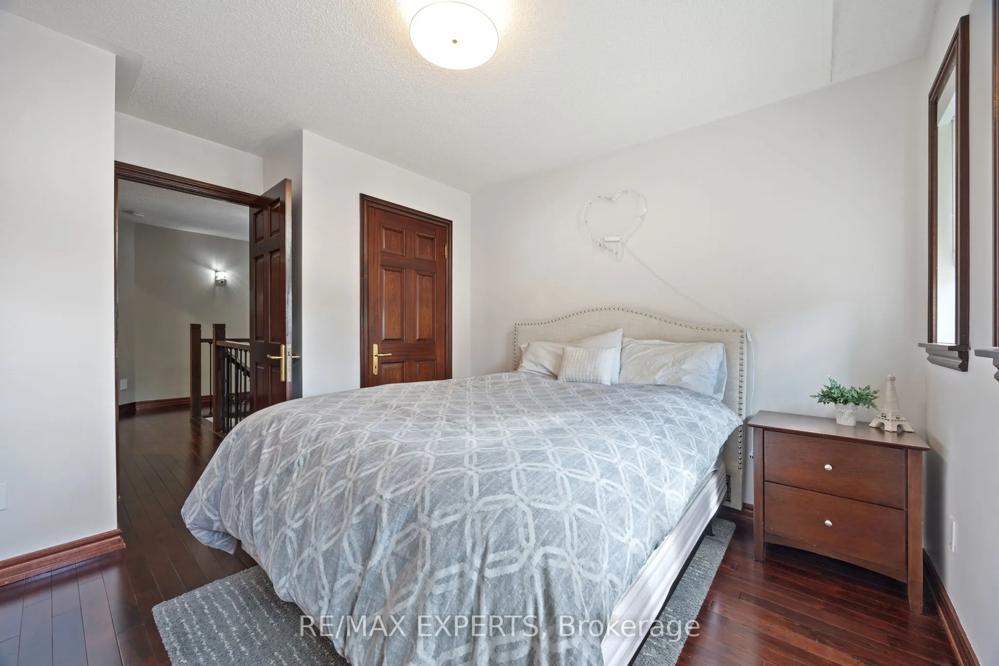 18 Castlepoint Drive