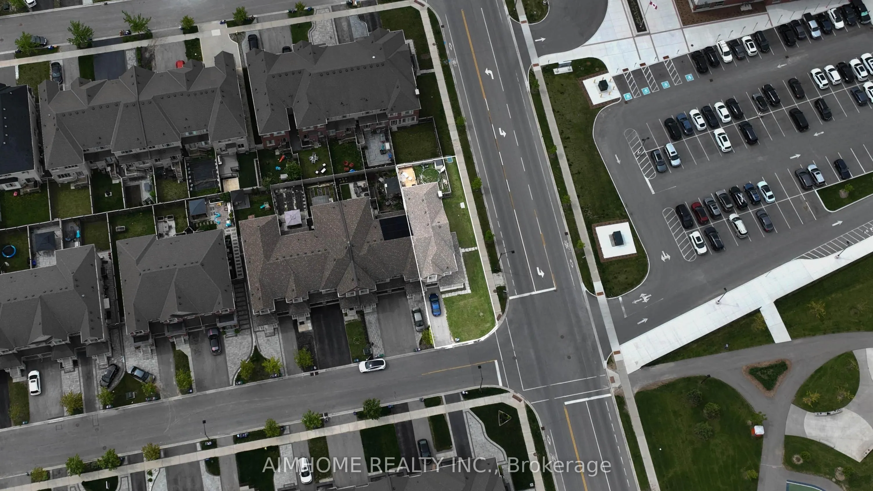 1 Briarfield Avenue