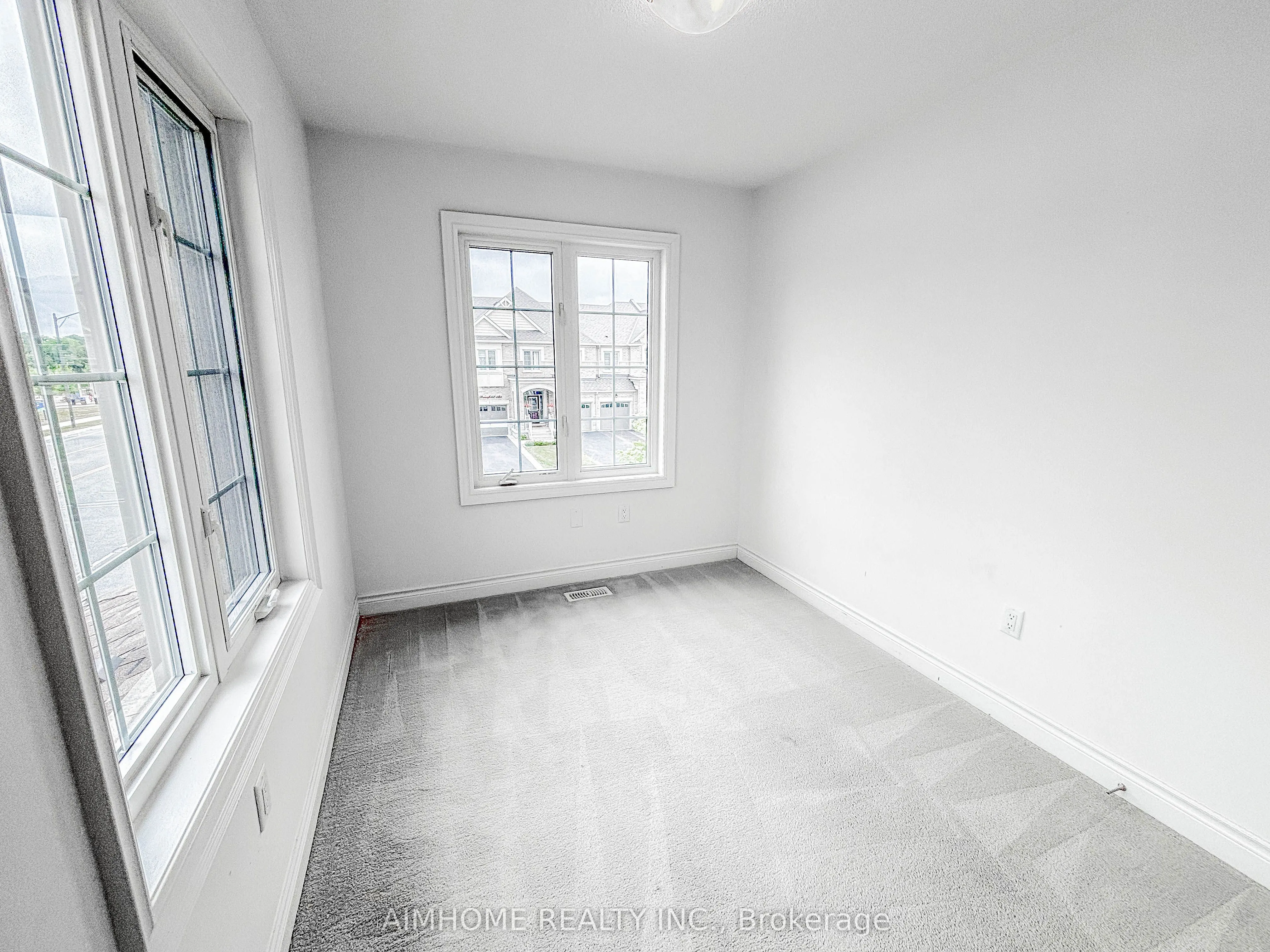1 Briarfield Avenue