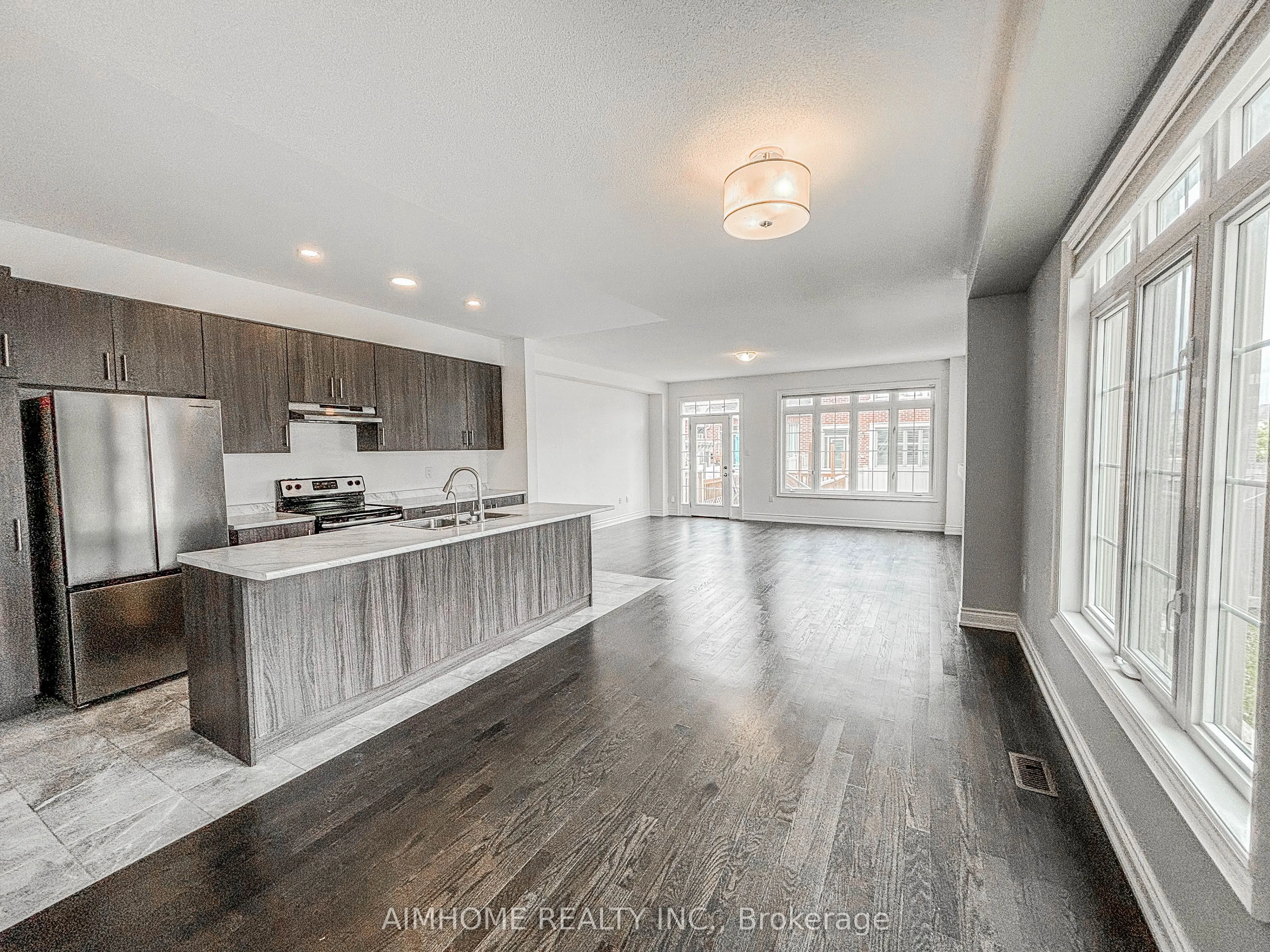1 Briarfield Avenue