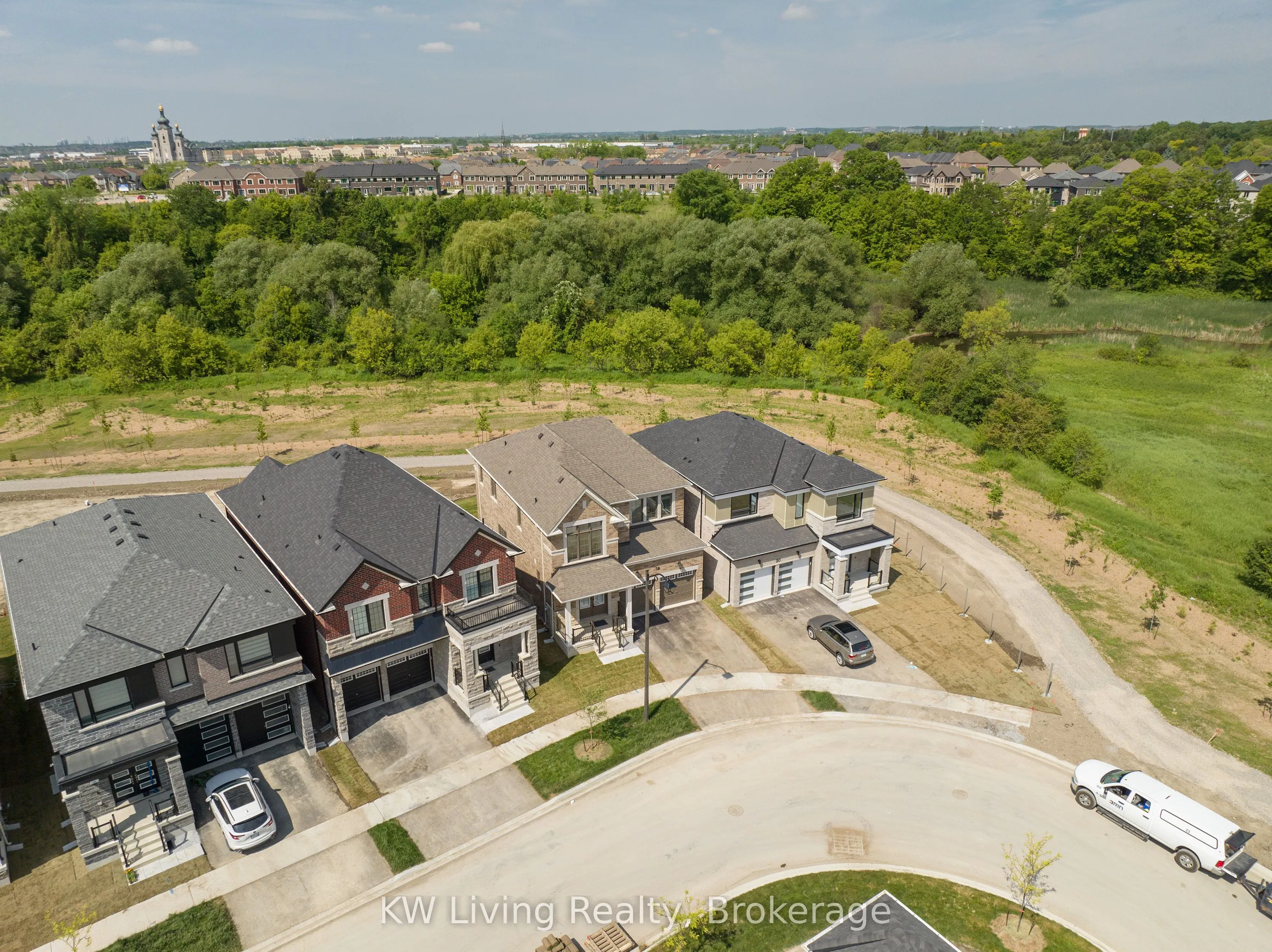 18 Berczy Manor Crescent