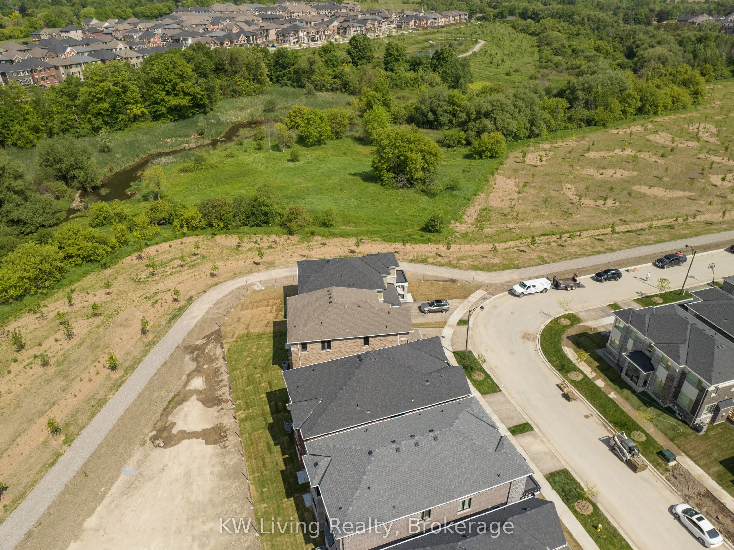 18 Berczy Manor Crescent