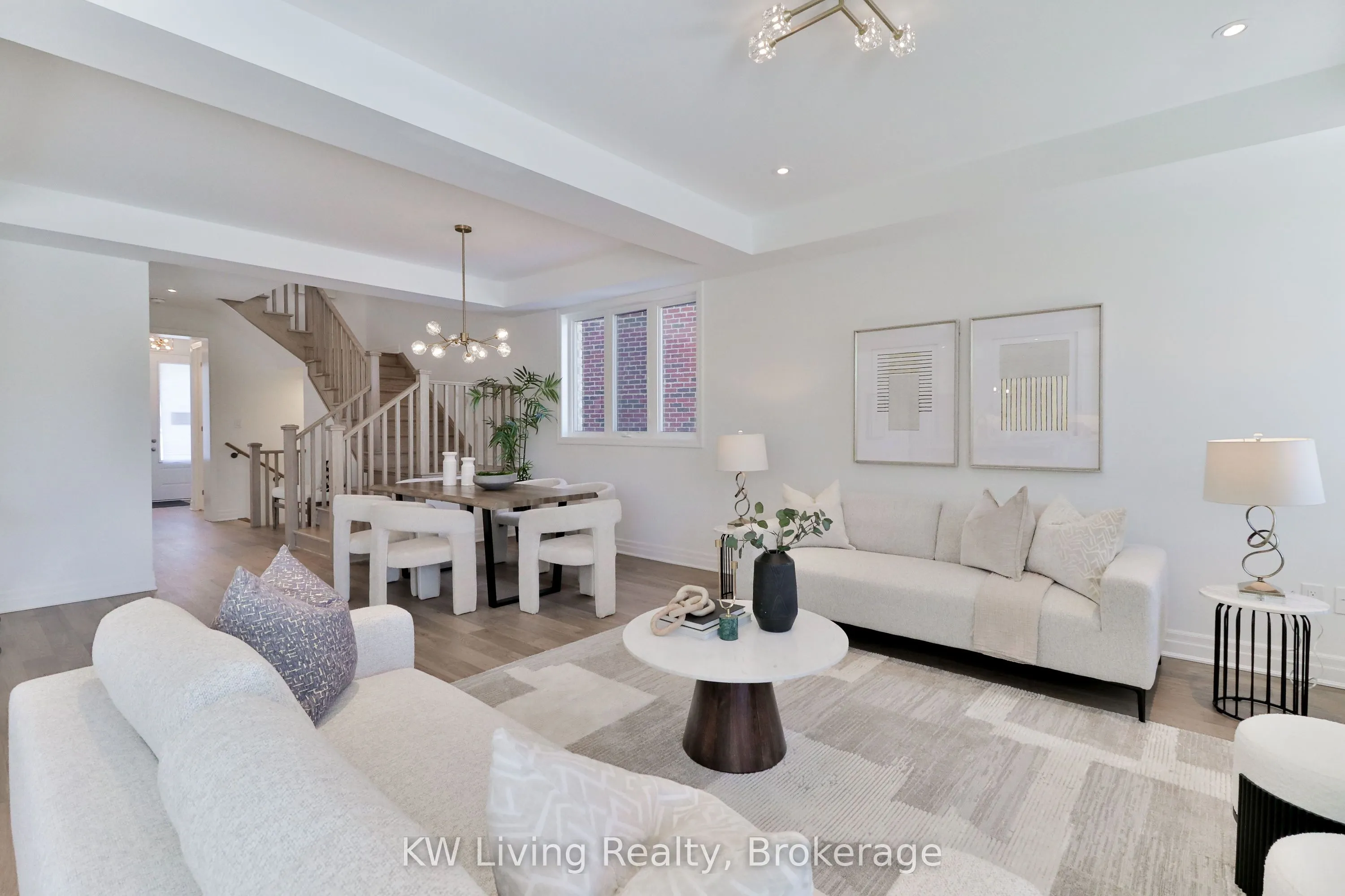 18 Berczy Manor Crescent