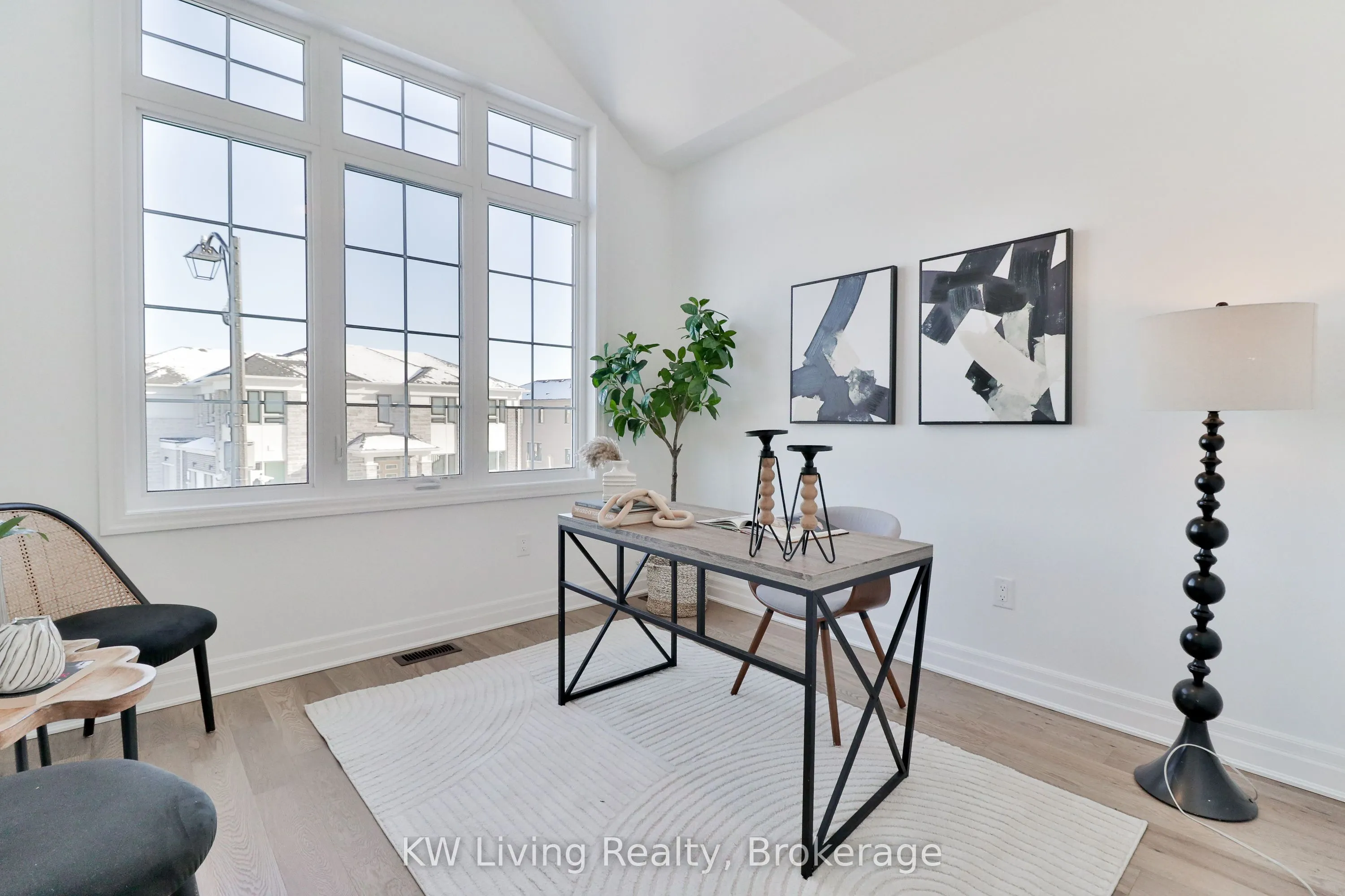 18 Berczy Manor Crescent