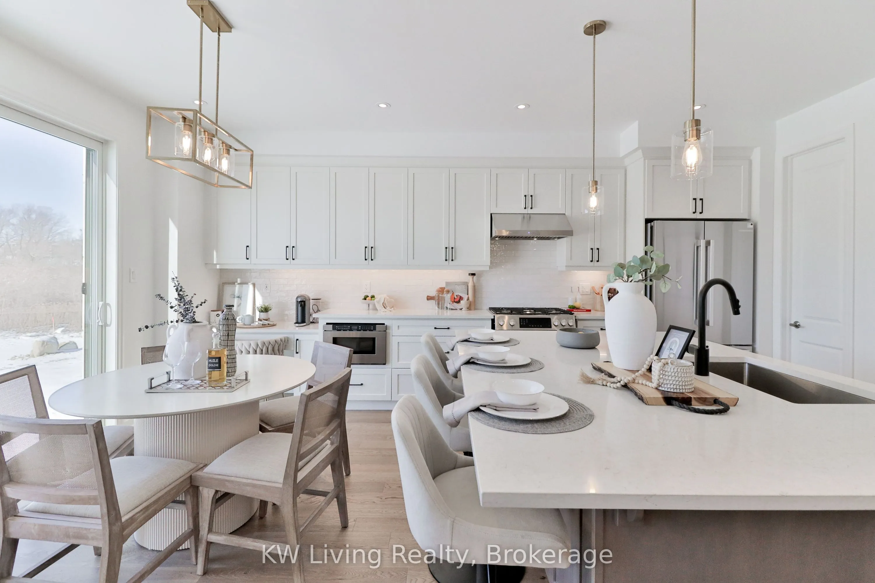 18 Berczy Manor Crescent
