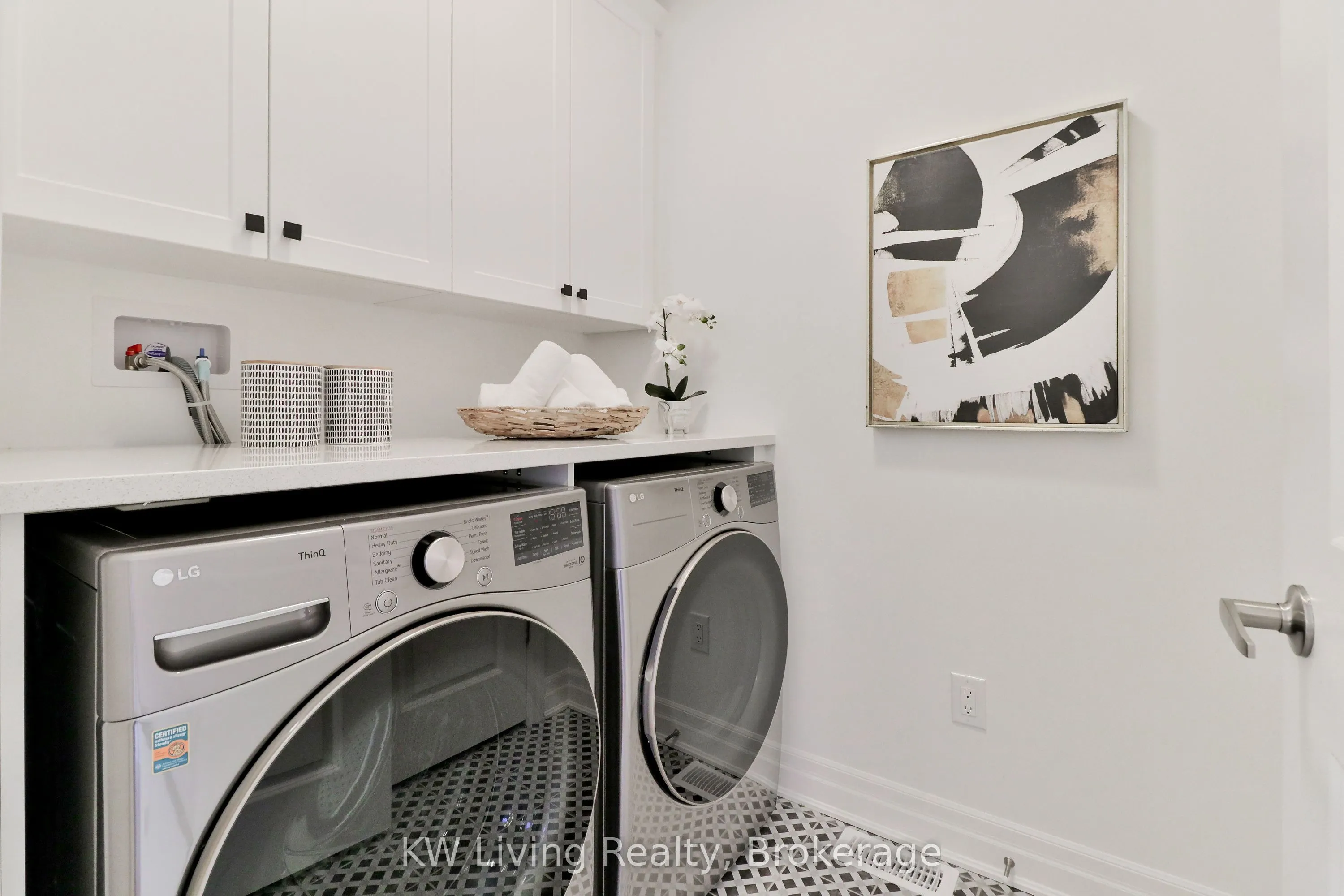 18 Berczy Manor Crescent