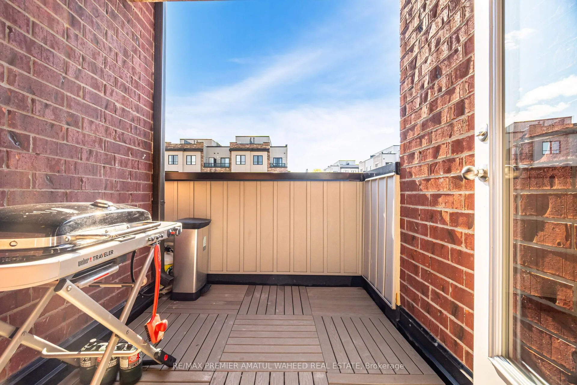220 Dissette Street, #9