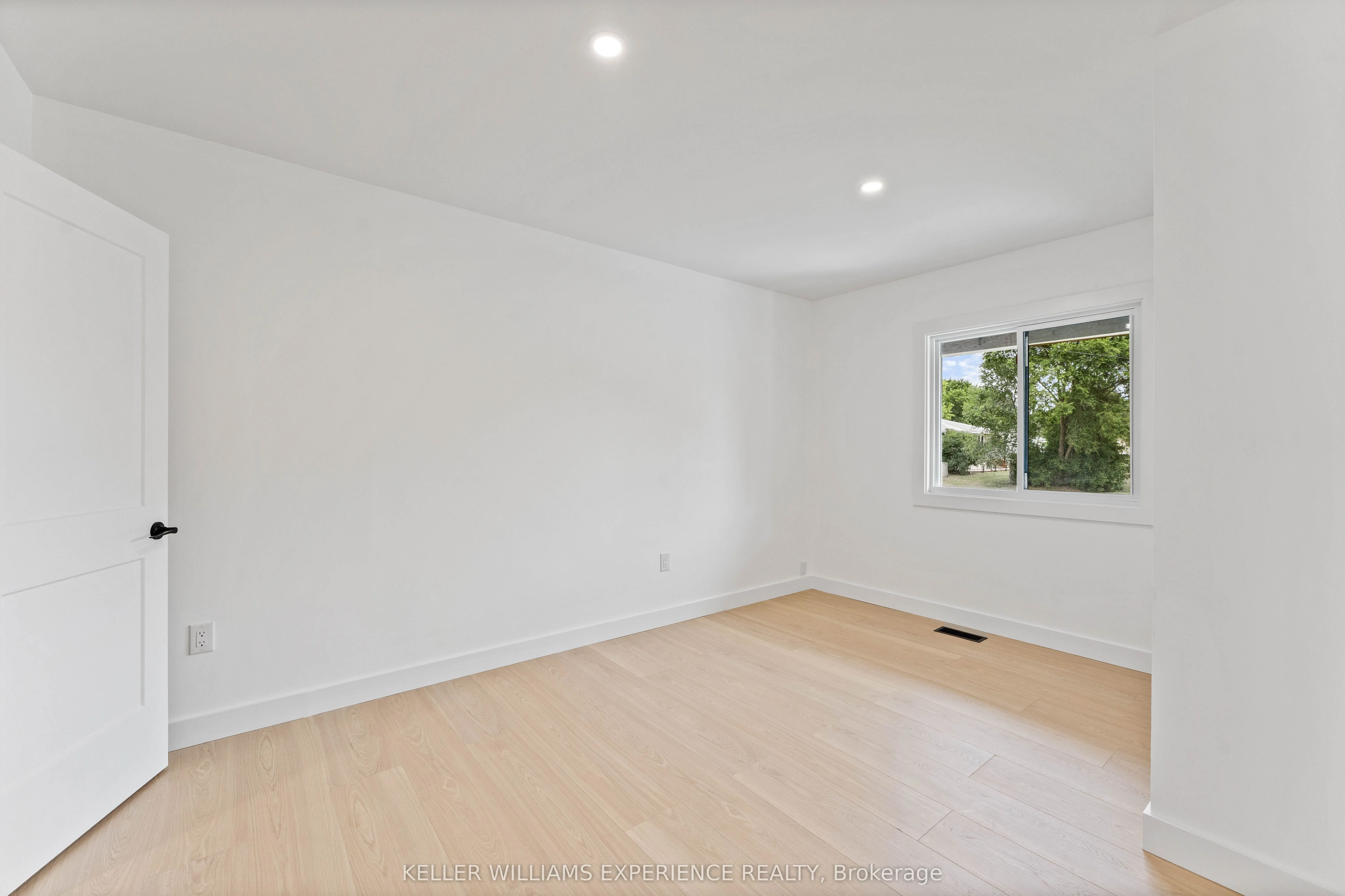 47 Sandsprings Crescent