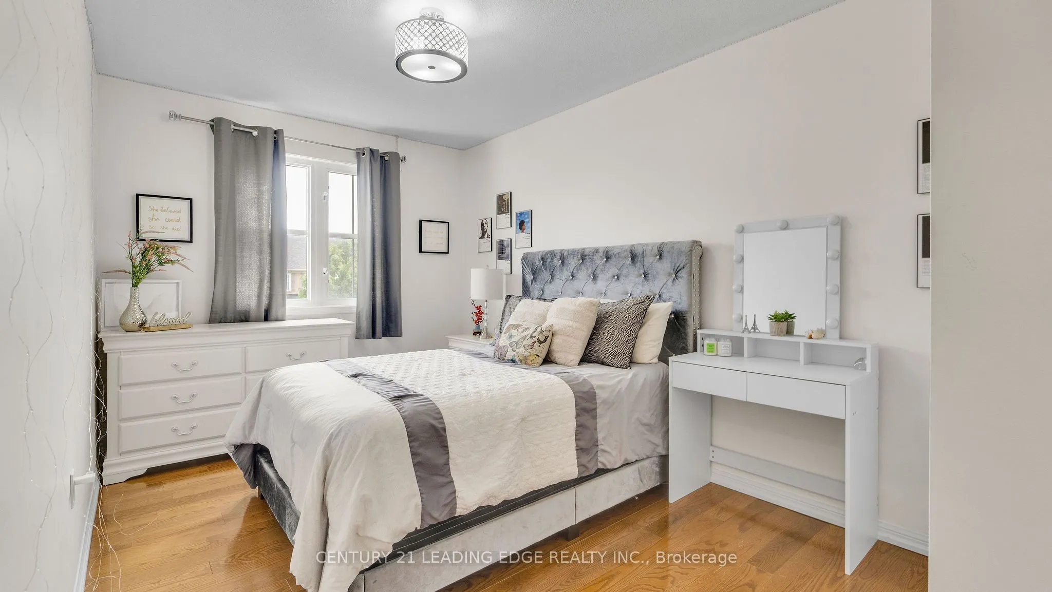15 Jamesway Crescent