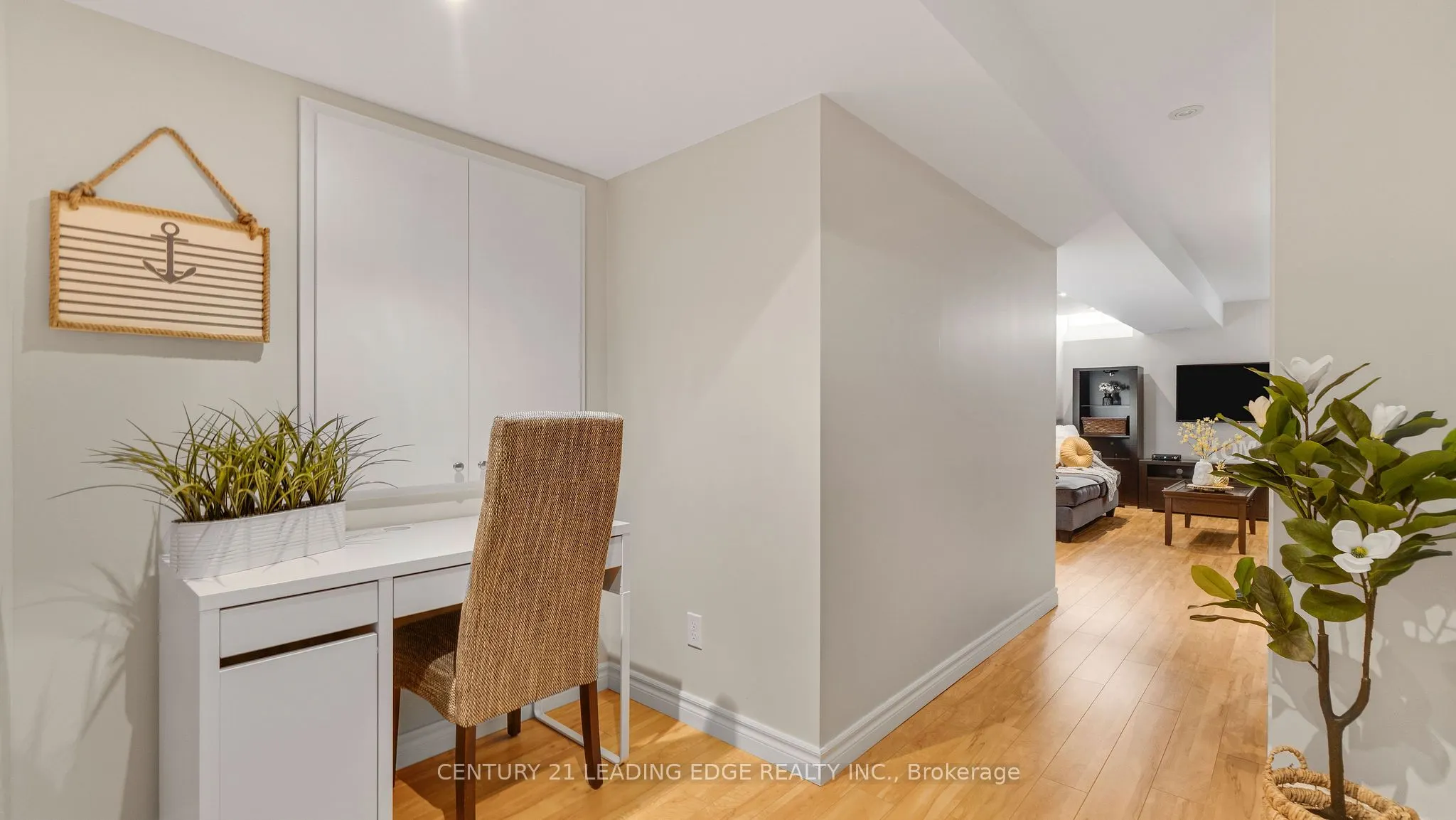 15 Jamesway Crescent