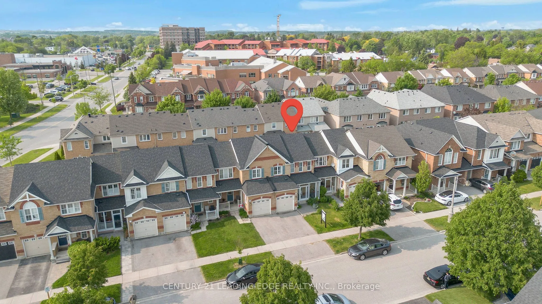 15 Jamesway Crescent
