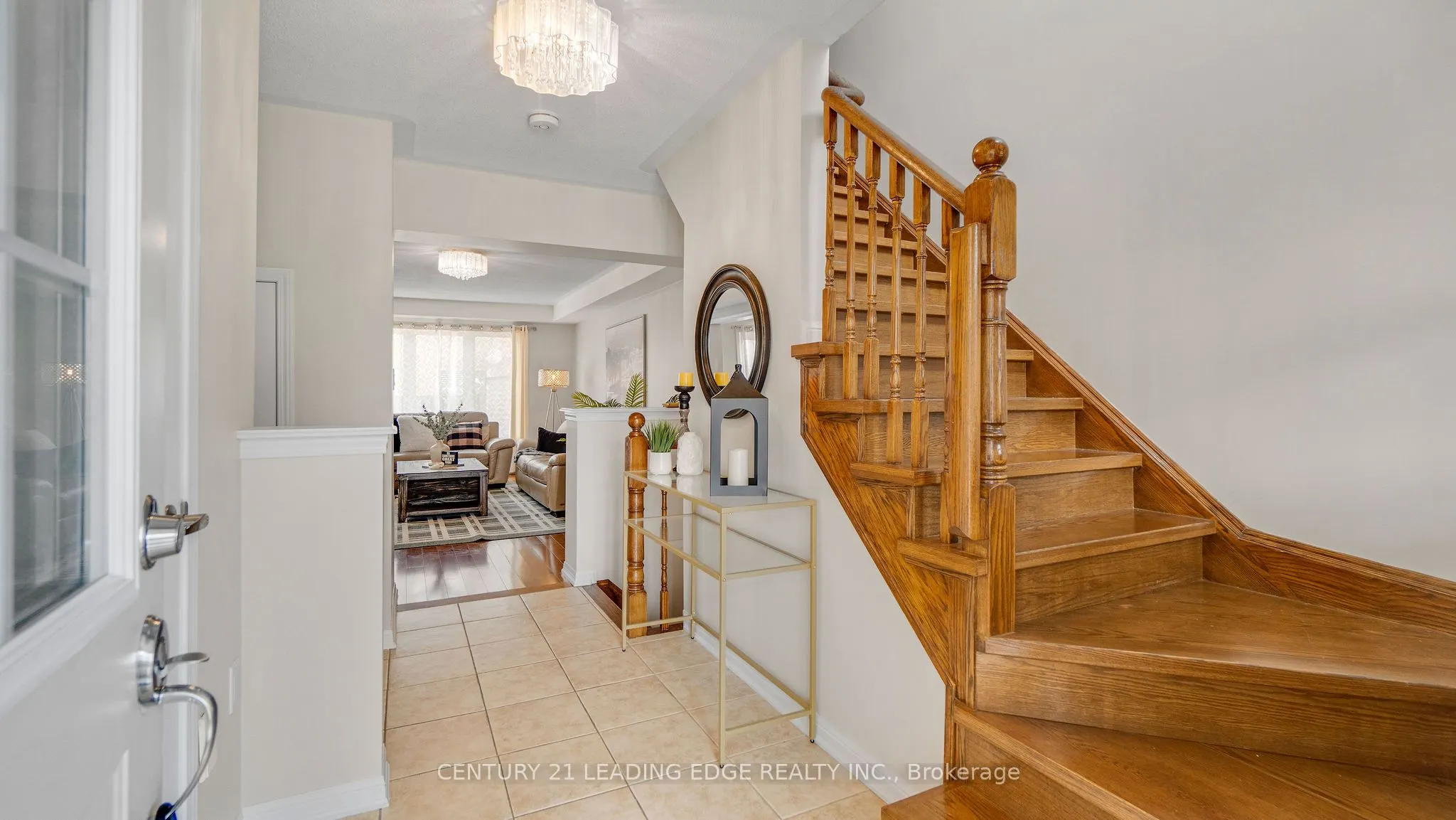 15 Jamesway Crescent