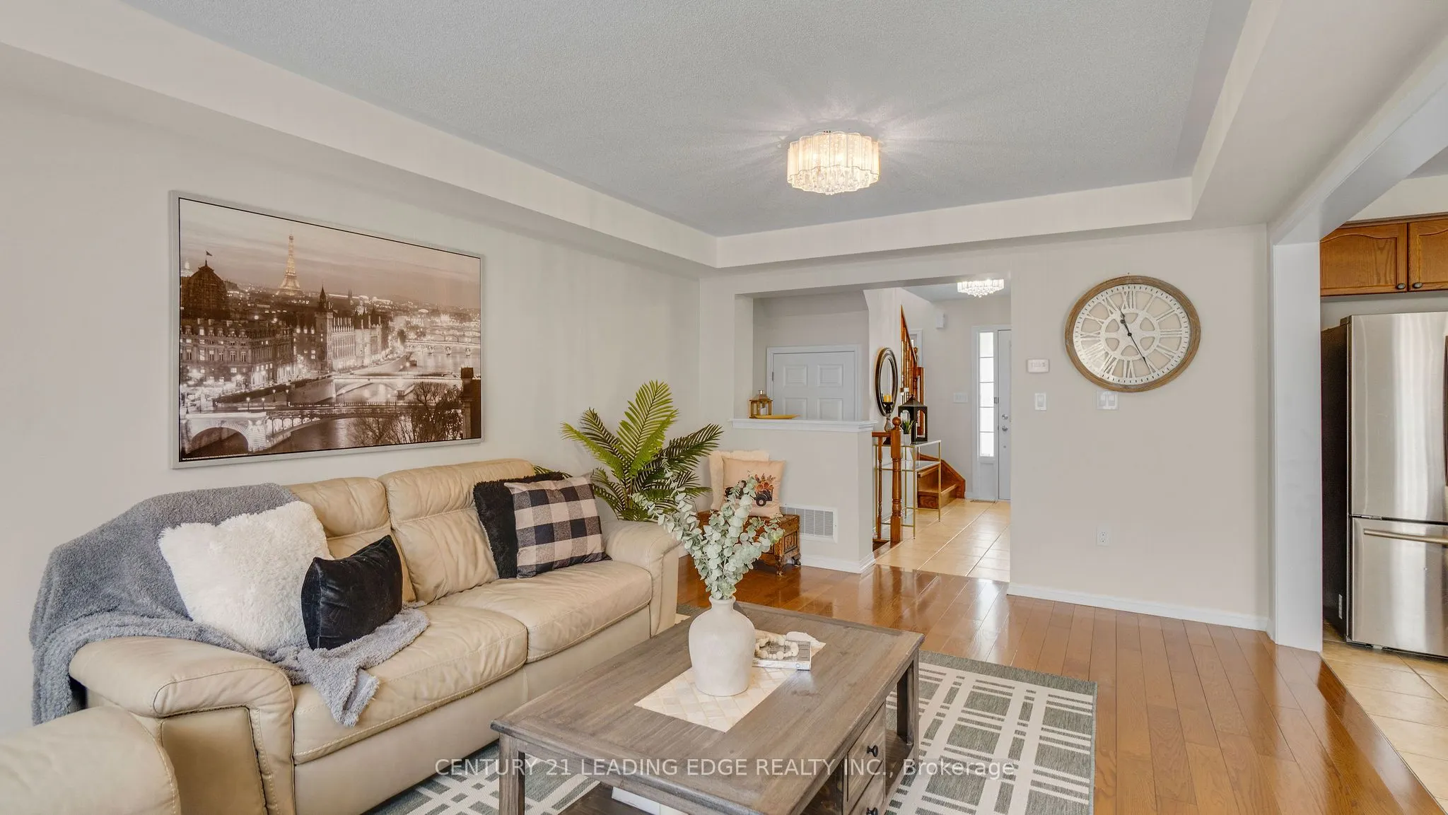 15 Jamesway Crescent