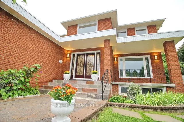 304 Firglen Ridge