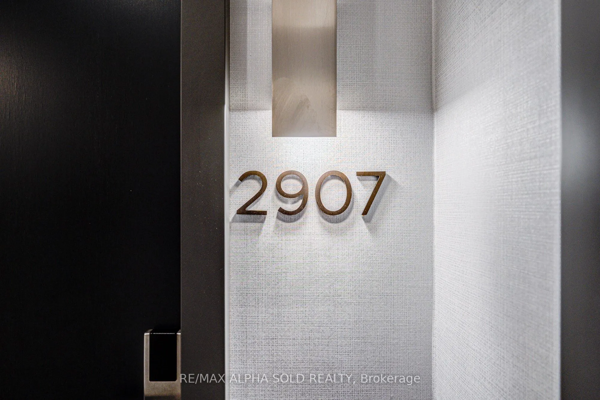 8 Water Walk Drive, #2907