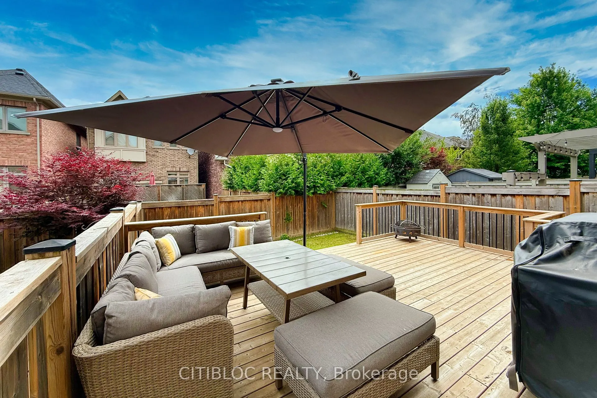 25 Claudview Street