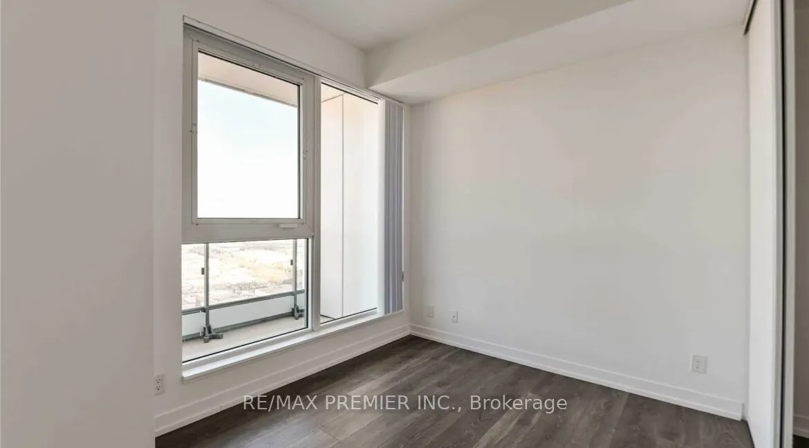 898 Portage Parkway, #4211
