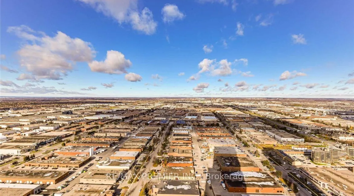 898 Portage Parkway, #4211