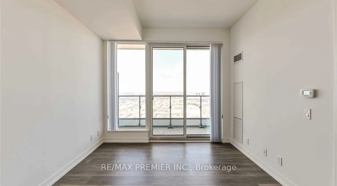 898 Portage Parkway, #4211