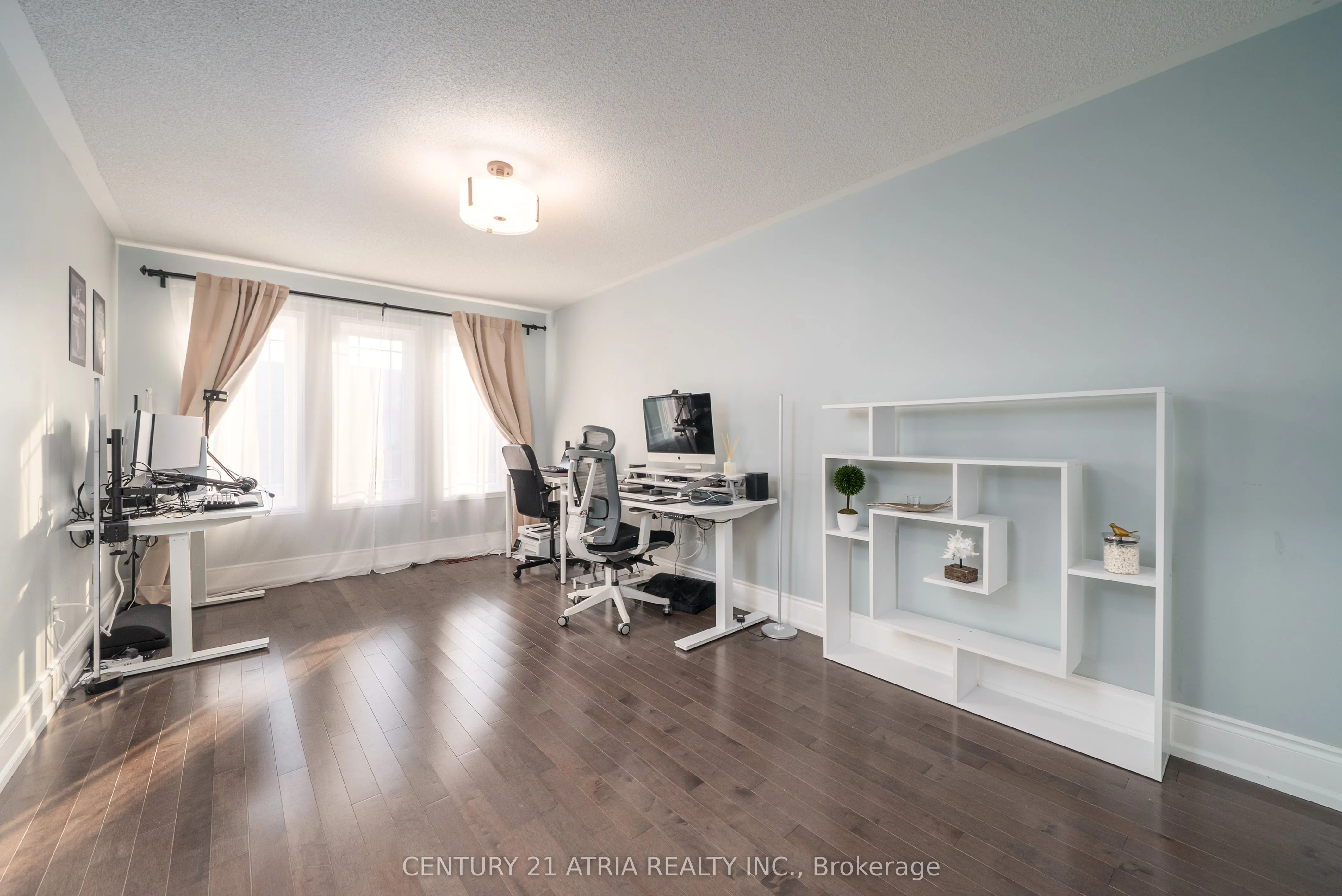 66 Daniel Reaman Crescent