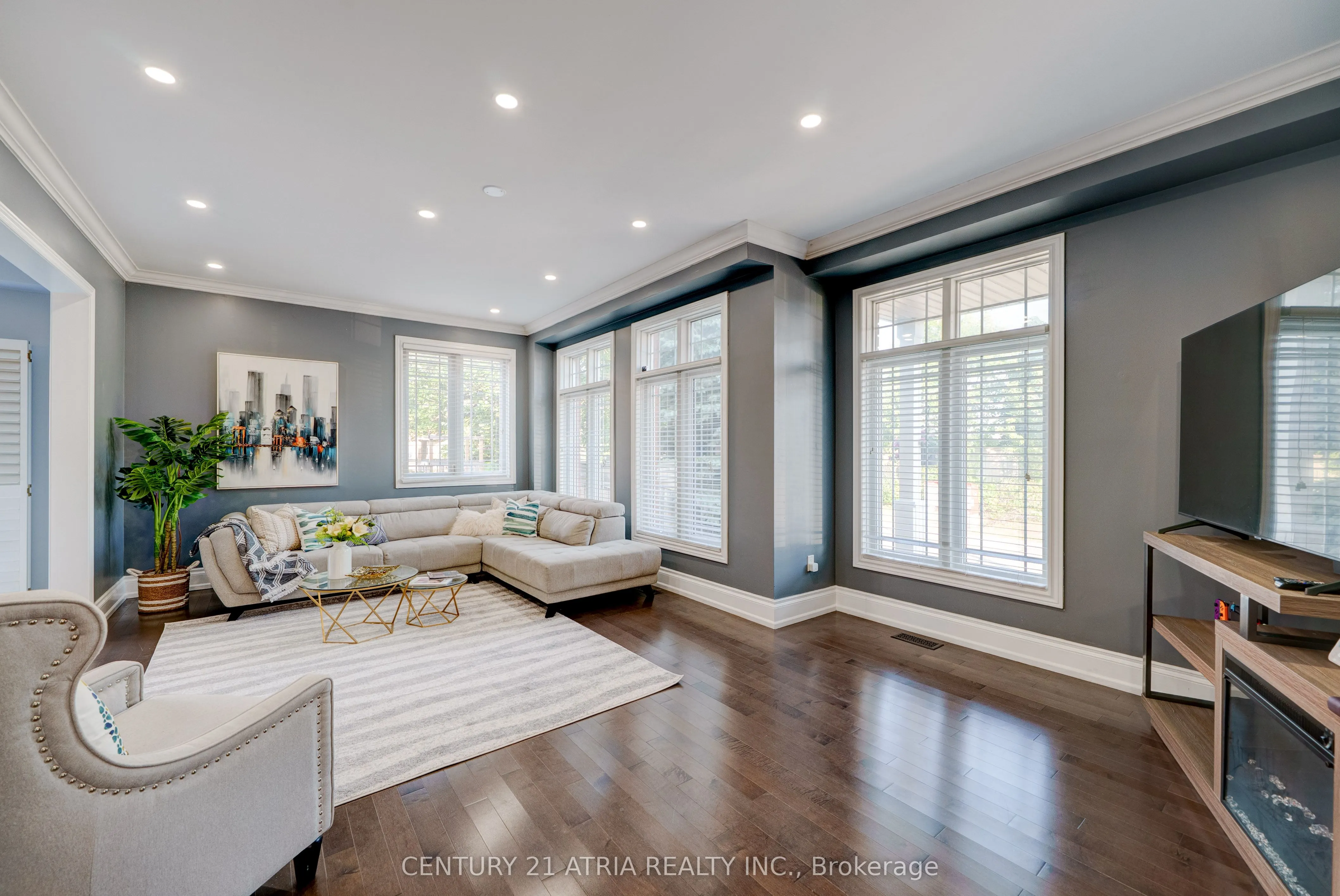66 Daniel Reaman Crescent