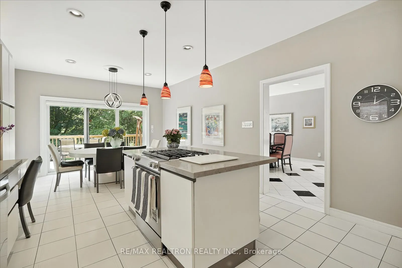 34 Prince Edward Boulevard