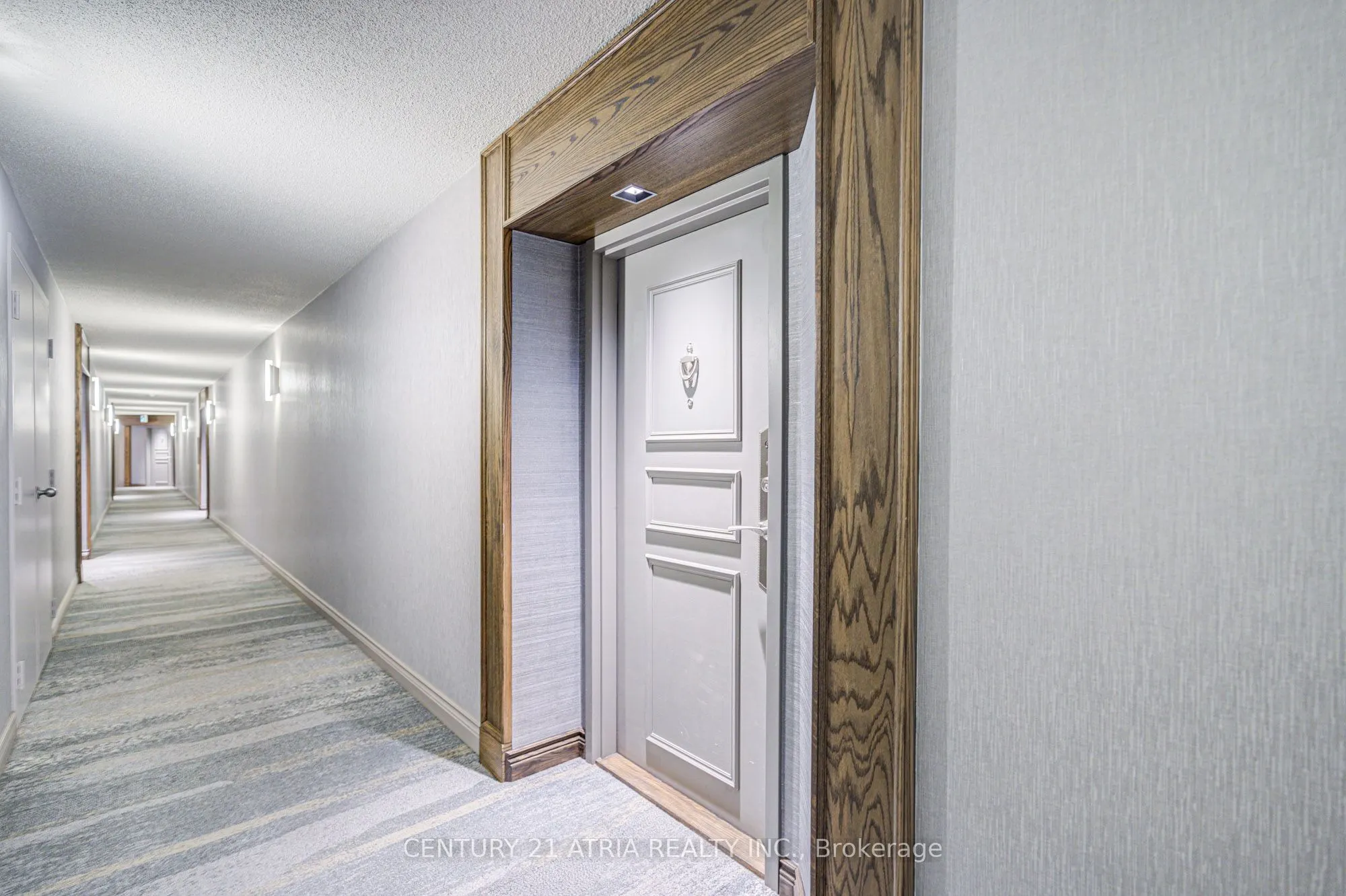 120 Promenade Circle, #909
