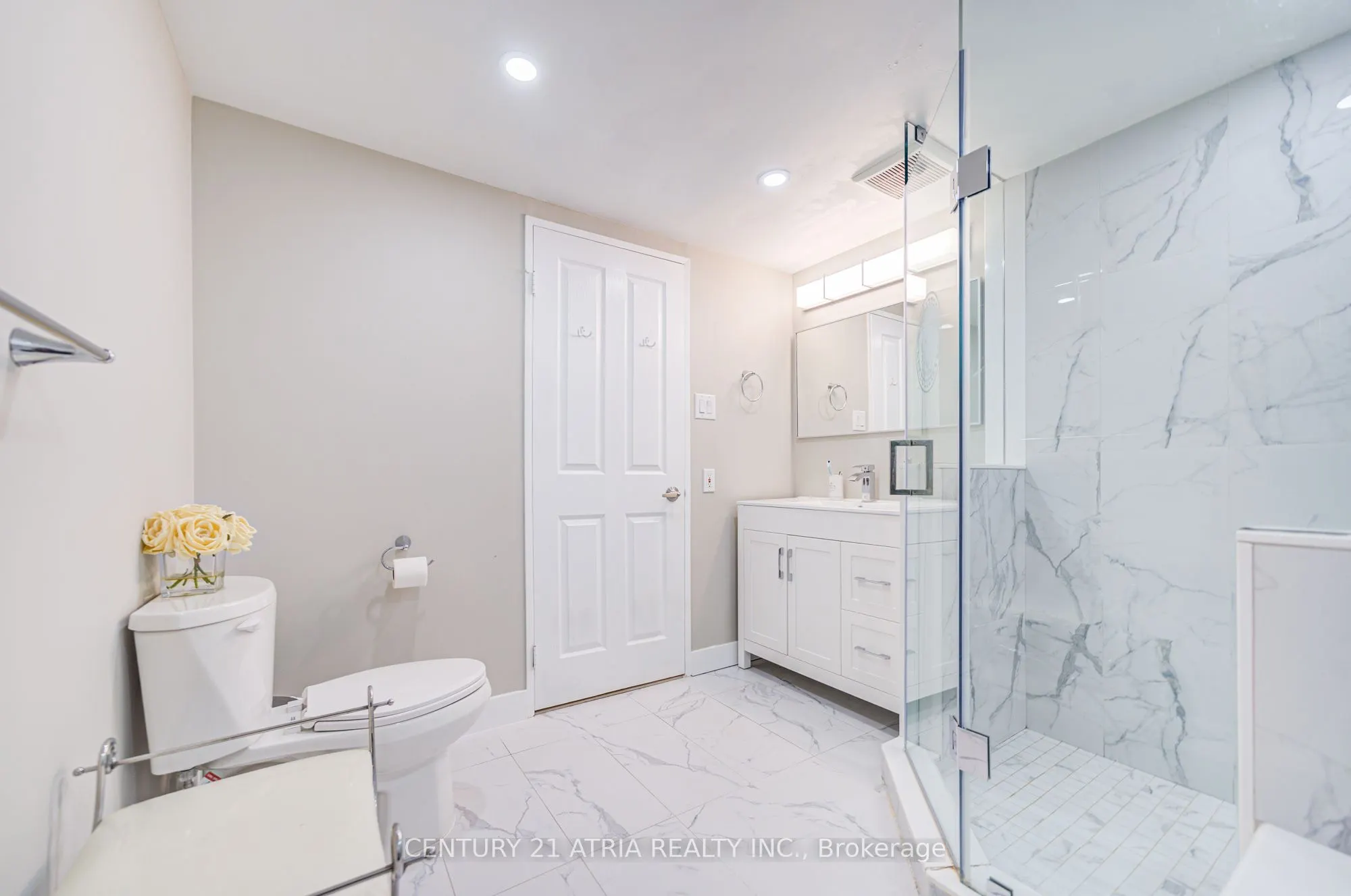 120 Promenade Circle, #909