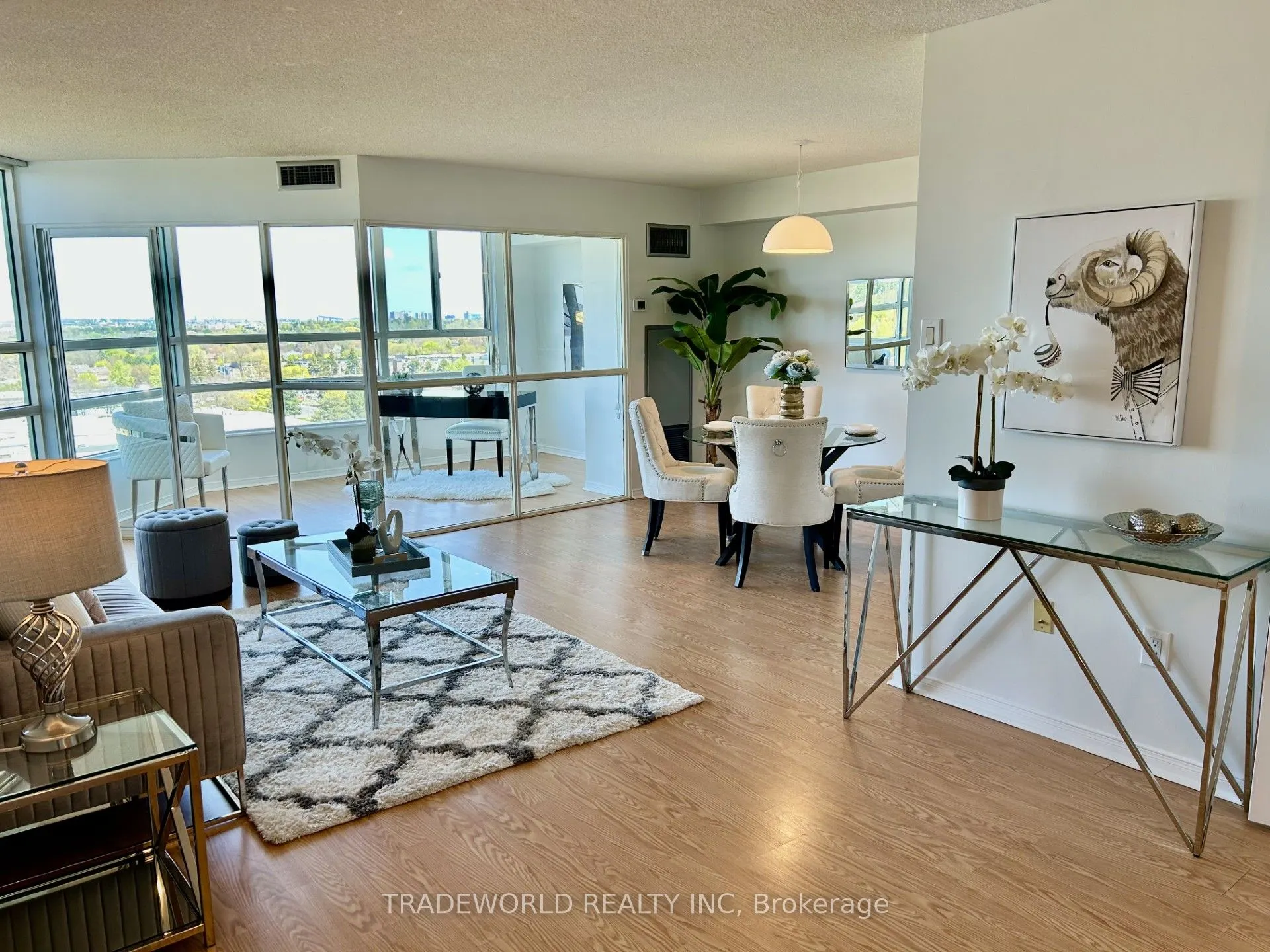 7825 Bayview Avenue, #1223