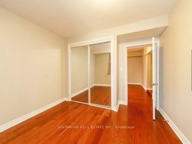 257 Parkwood Avenue
