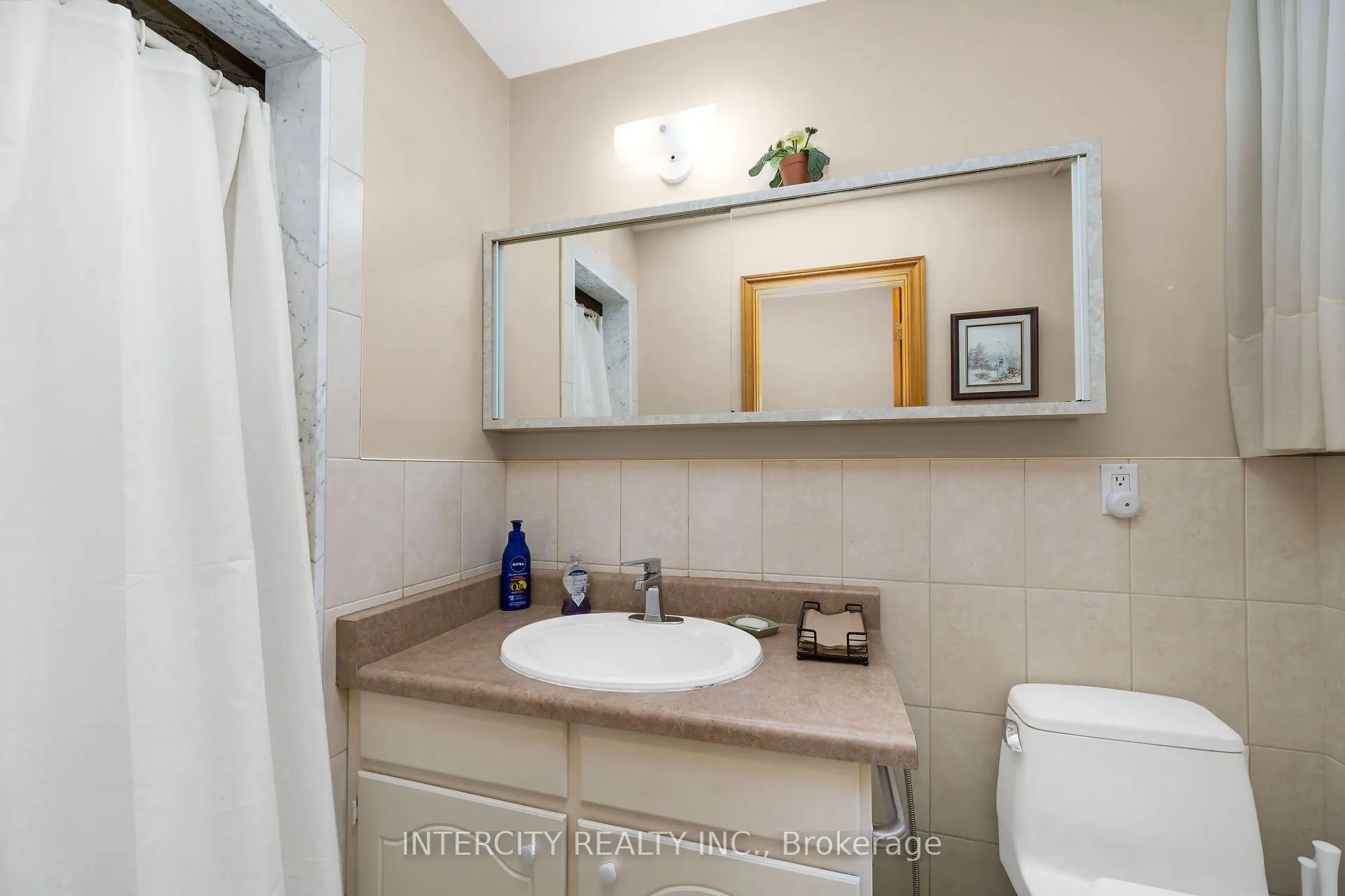 153 Jeanne Drive