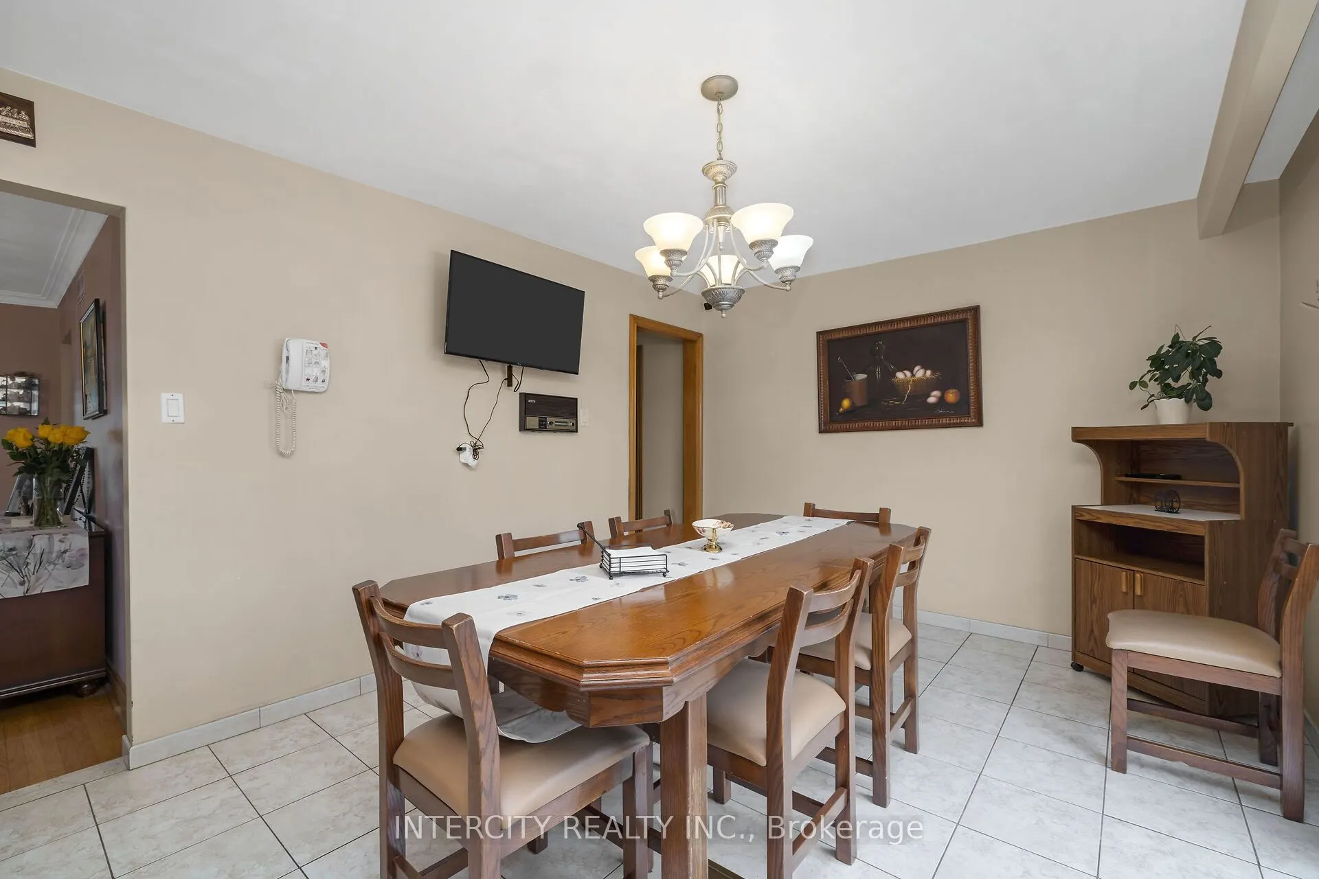 153 Jeanne Drive